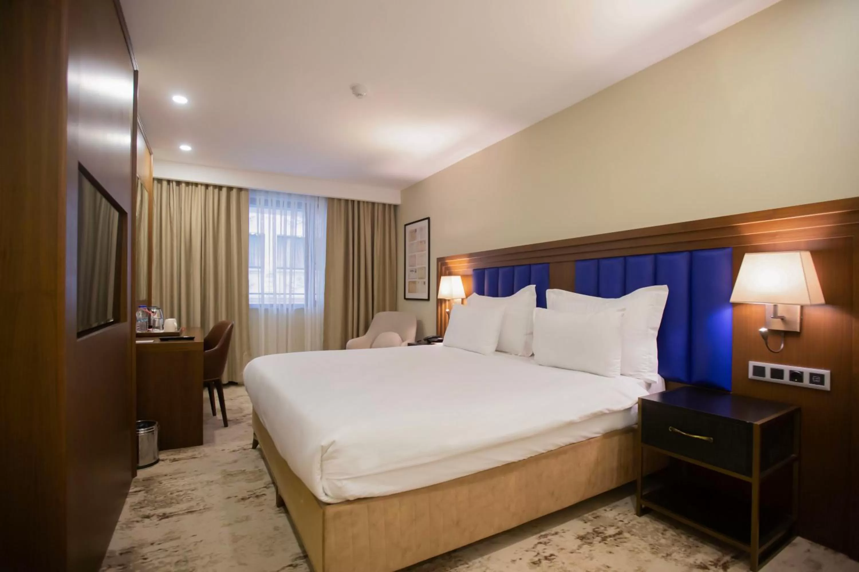 Bed in Ramada Plaza Sultanahmet