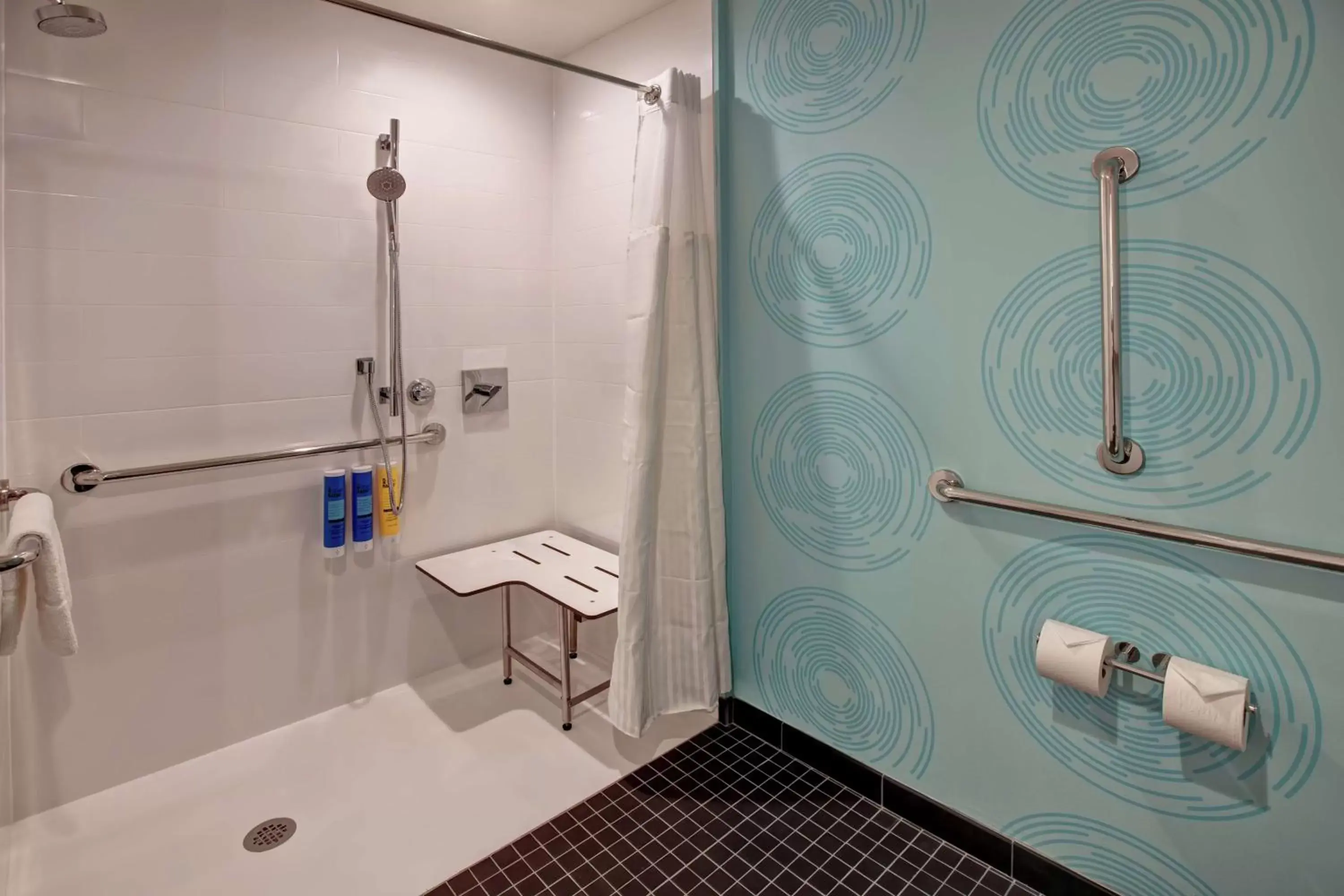 Bathroom in Tru By Hilton Oxford Bathroom in Tru By Hilton Oxford