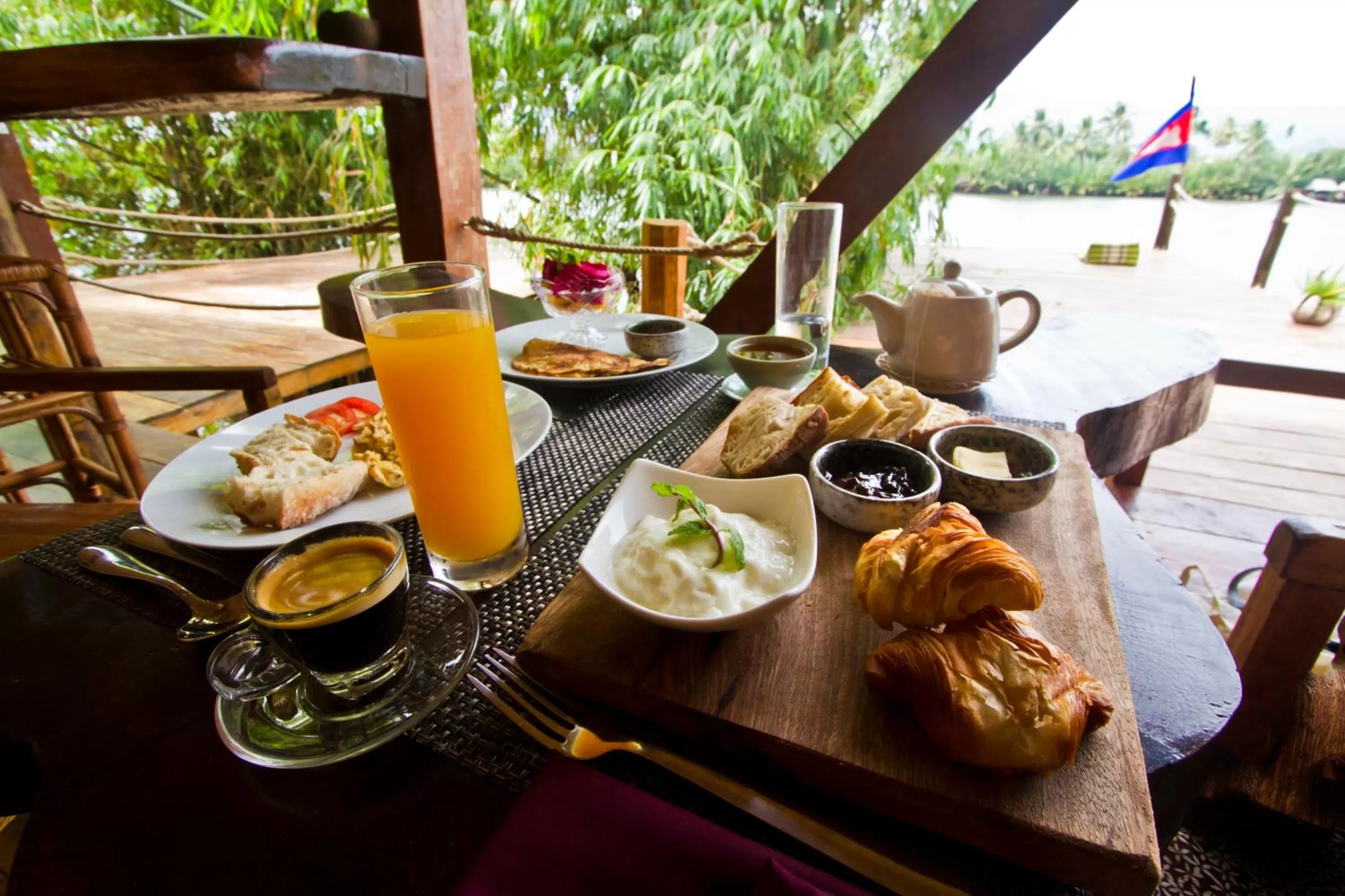 Continental breakfast in Sabay Beach
