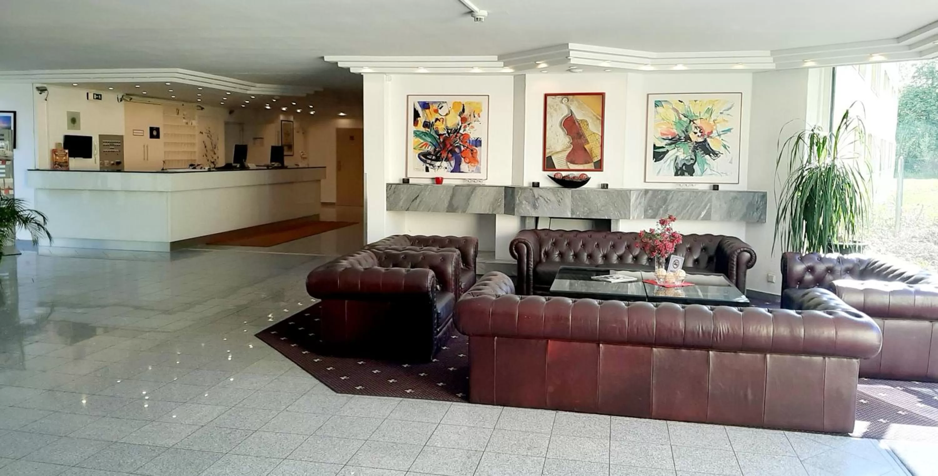 Lobby or reception in Lenas West Hotel