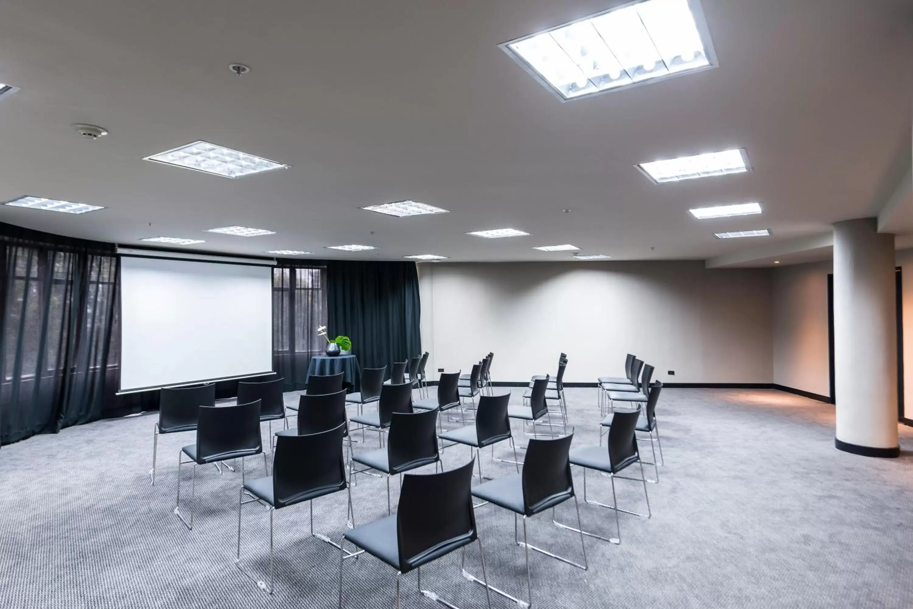 Meeting/conference room in Movich Hotel Las Lomas