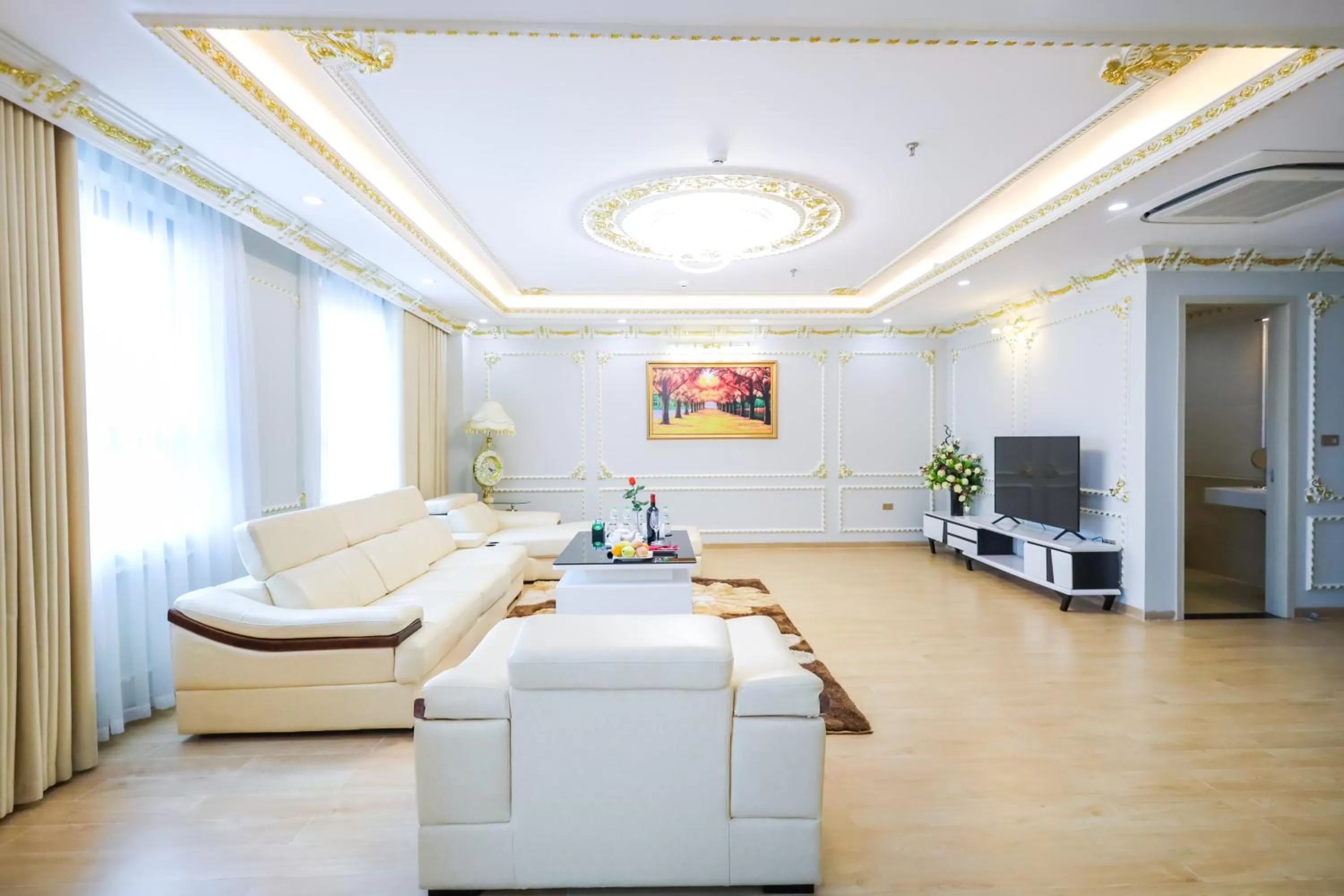 Khách Sạn Phượng Hoàng 3