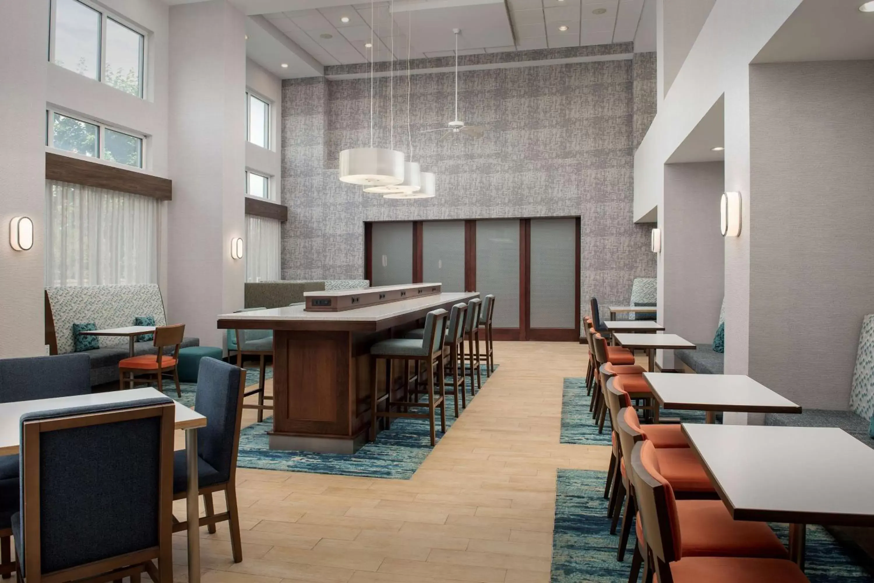 Lobby or reception, Restaurant/Places to Eat in Hampton Inn & Suites Holly Springs