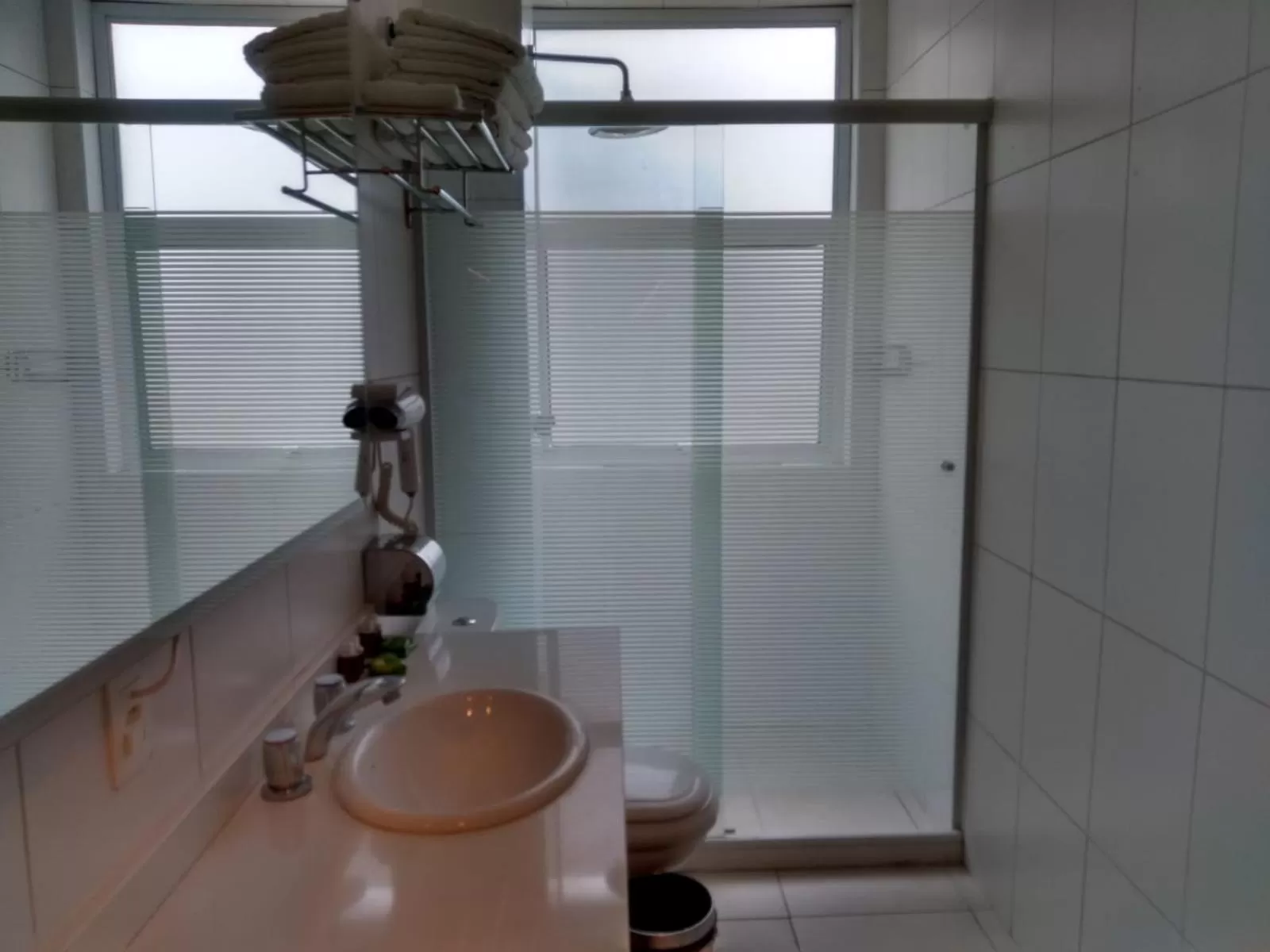 Bathroom in Hotel Global Grupos