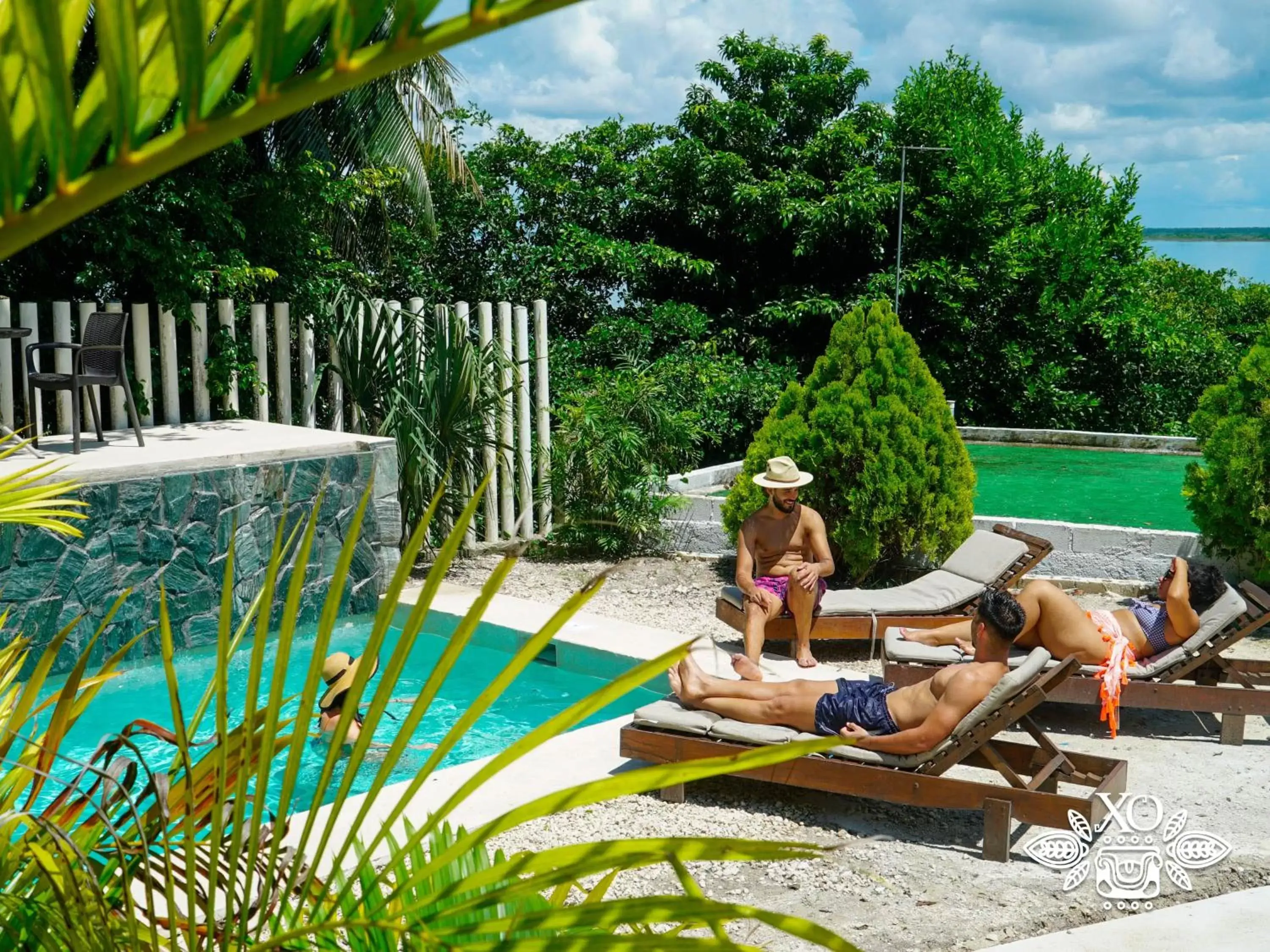 Swimming Pool in XO Hotel Bacalar Frente a la Laguna - Gratis Experiencias Locales
