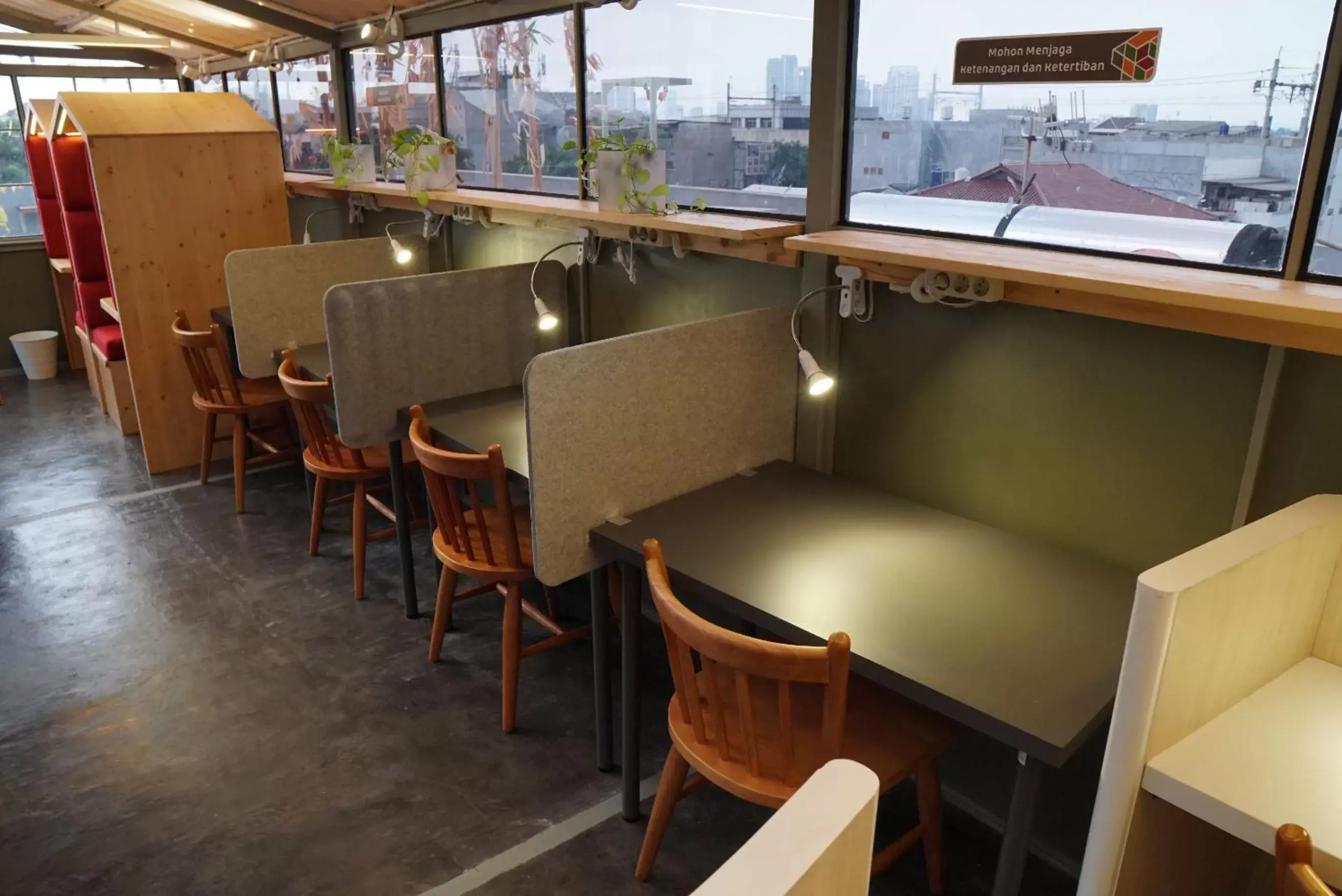 Restaurant/places to eat in Tuju Abuserin Syariah Restaurant/places to eat in Tuju Abuserin Syariah