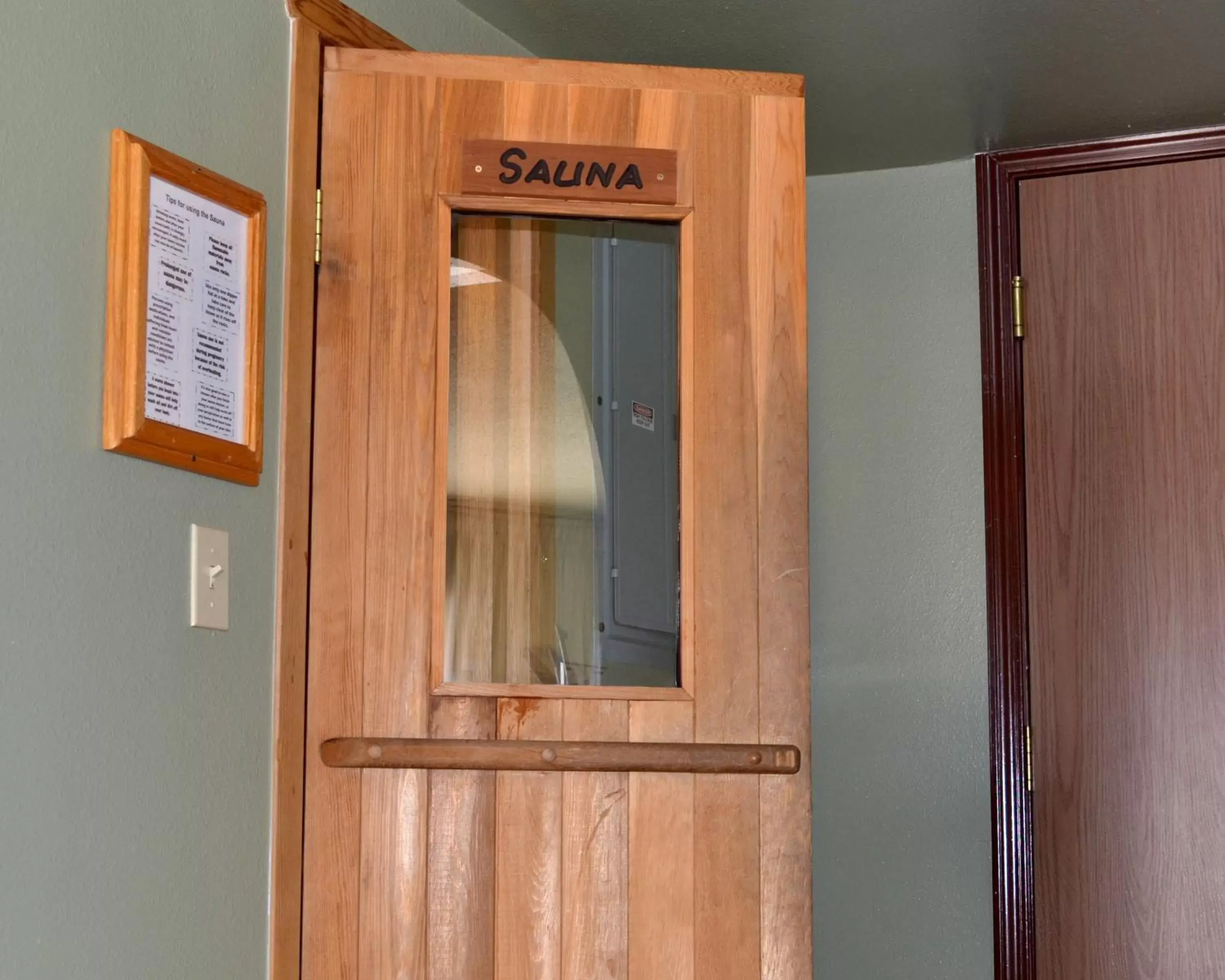 Sauna in Lake Powell Resort