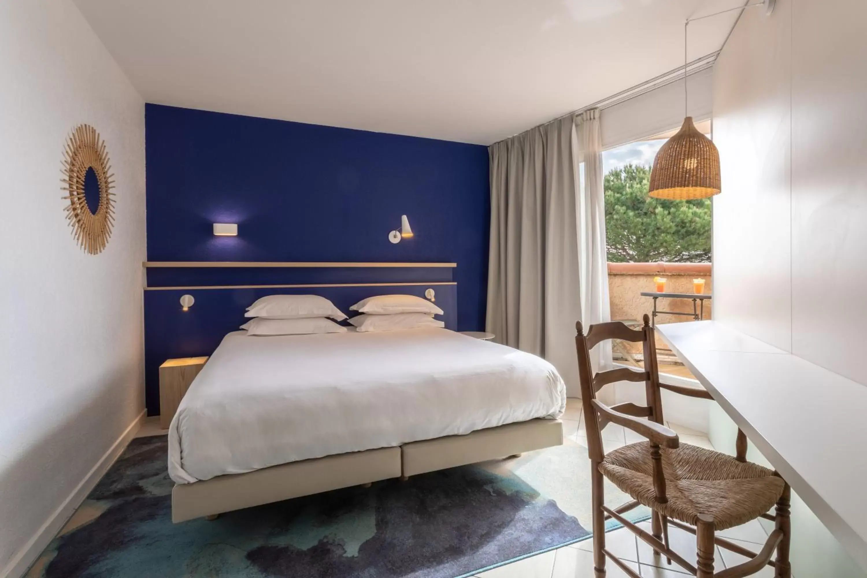 Bed in Hotel Paradou Mediterranee, BW Signature Collection by Best Western