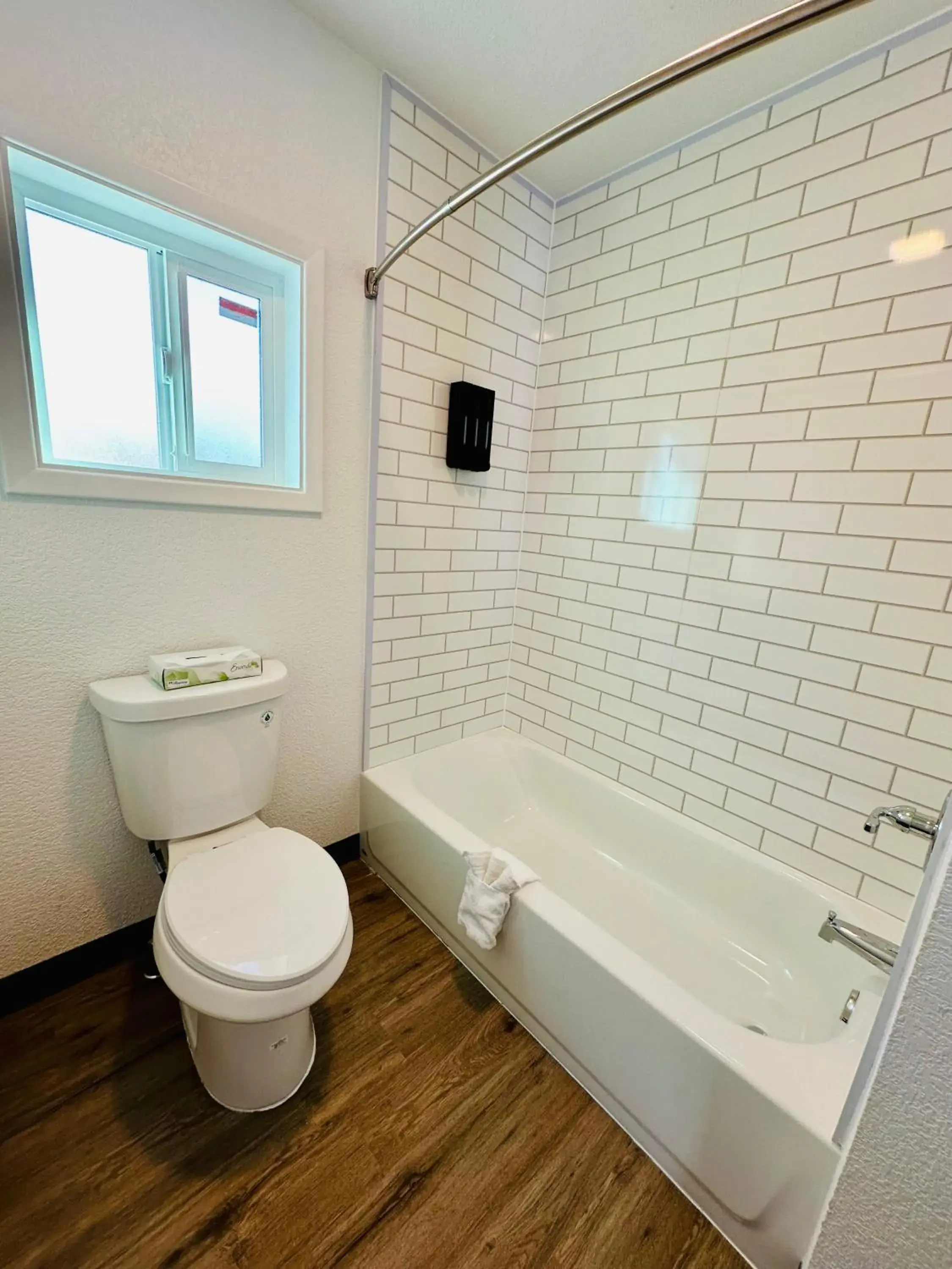 Bathroom in Wapiti Lodge