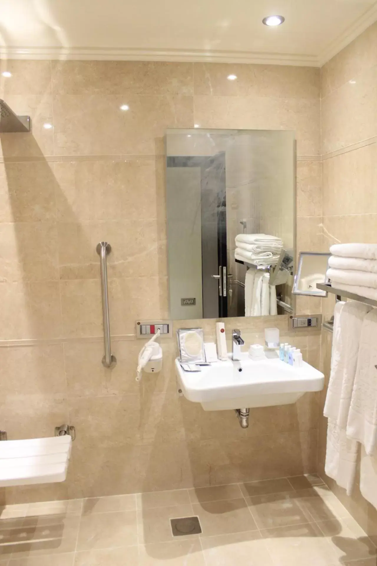Bathroom in Al Sultan Beach Resort