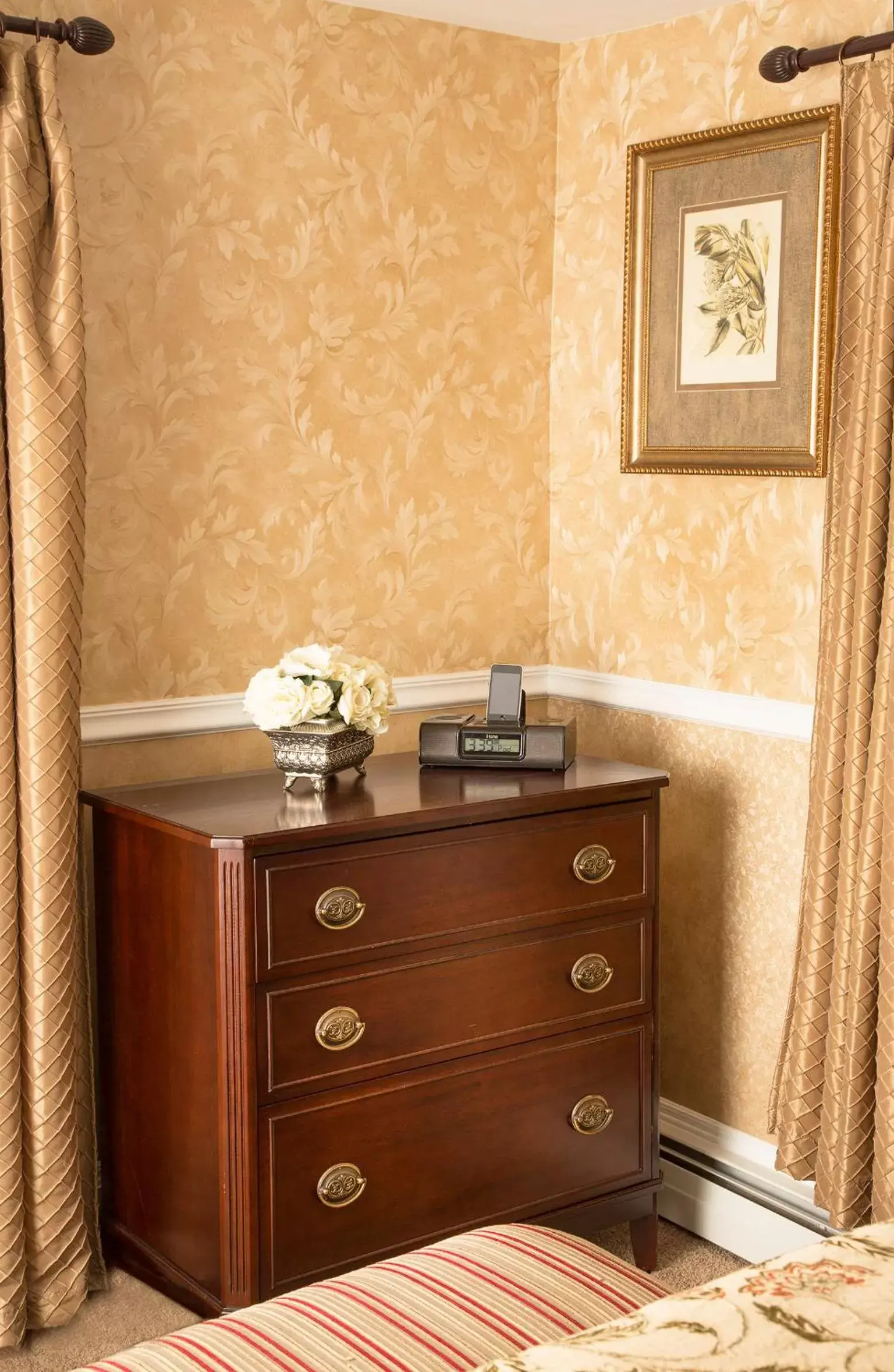 Decorative detail, Bathroom in Glynn House Inn