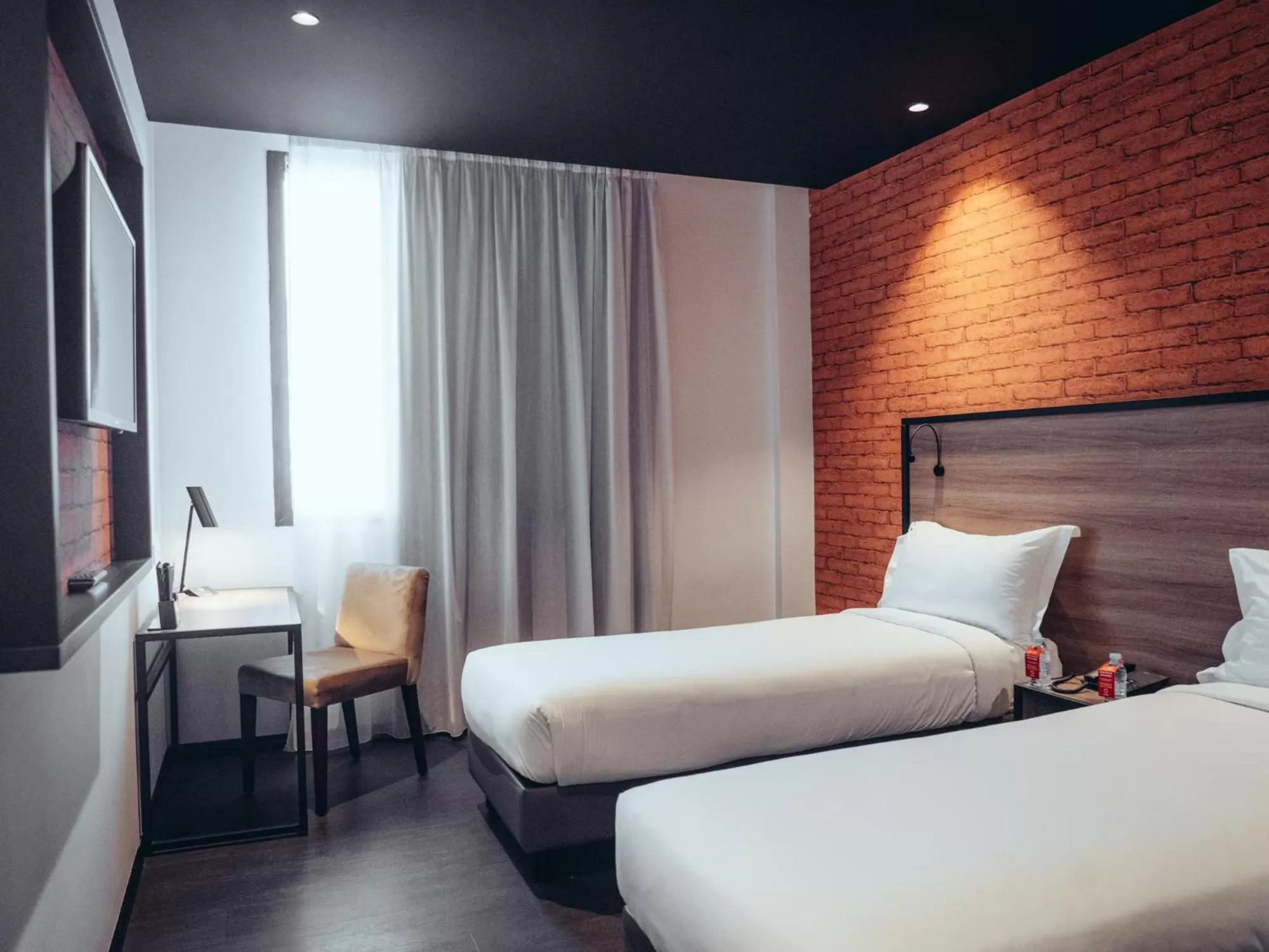 Bedroom, Bed in ONOMO Hotel Casablanca Sidi Maarouf