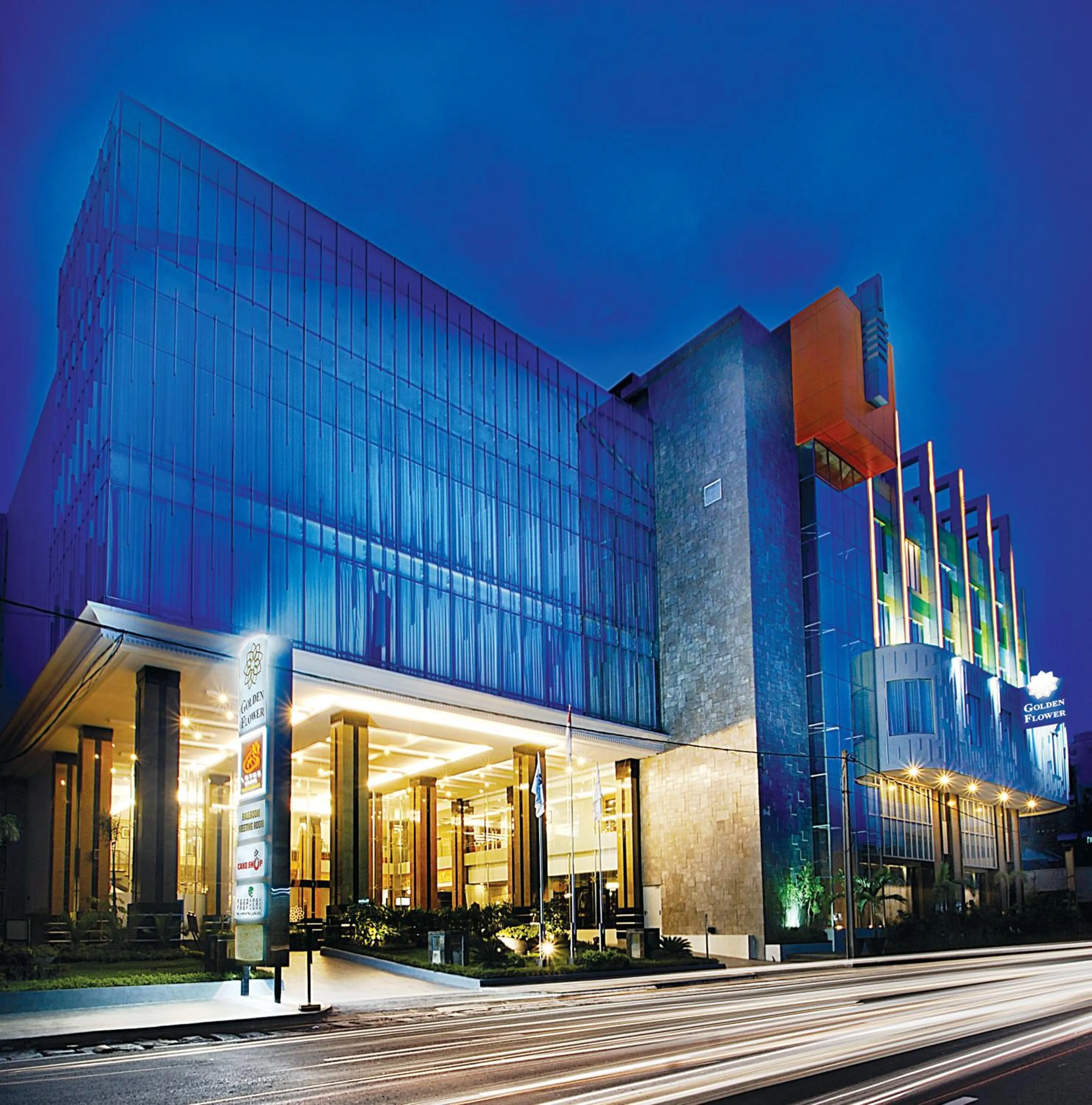 Property building in Golden Flower by KAGUM Hotels