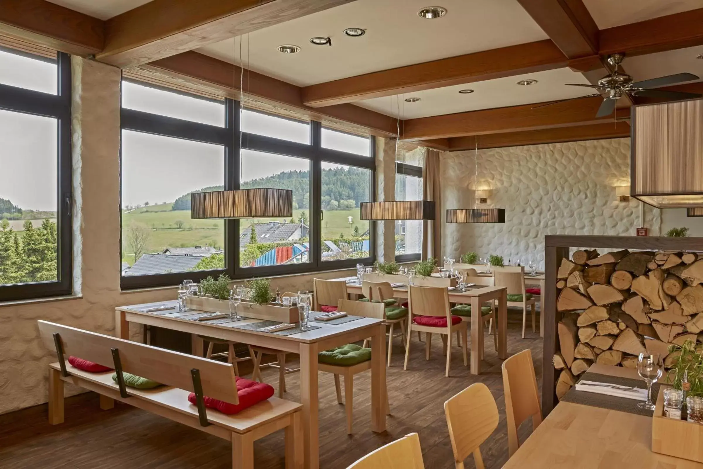 Restaurant/Places to Eat in H+ Hotel Willingen