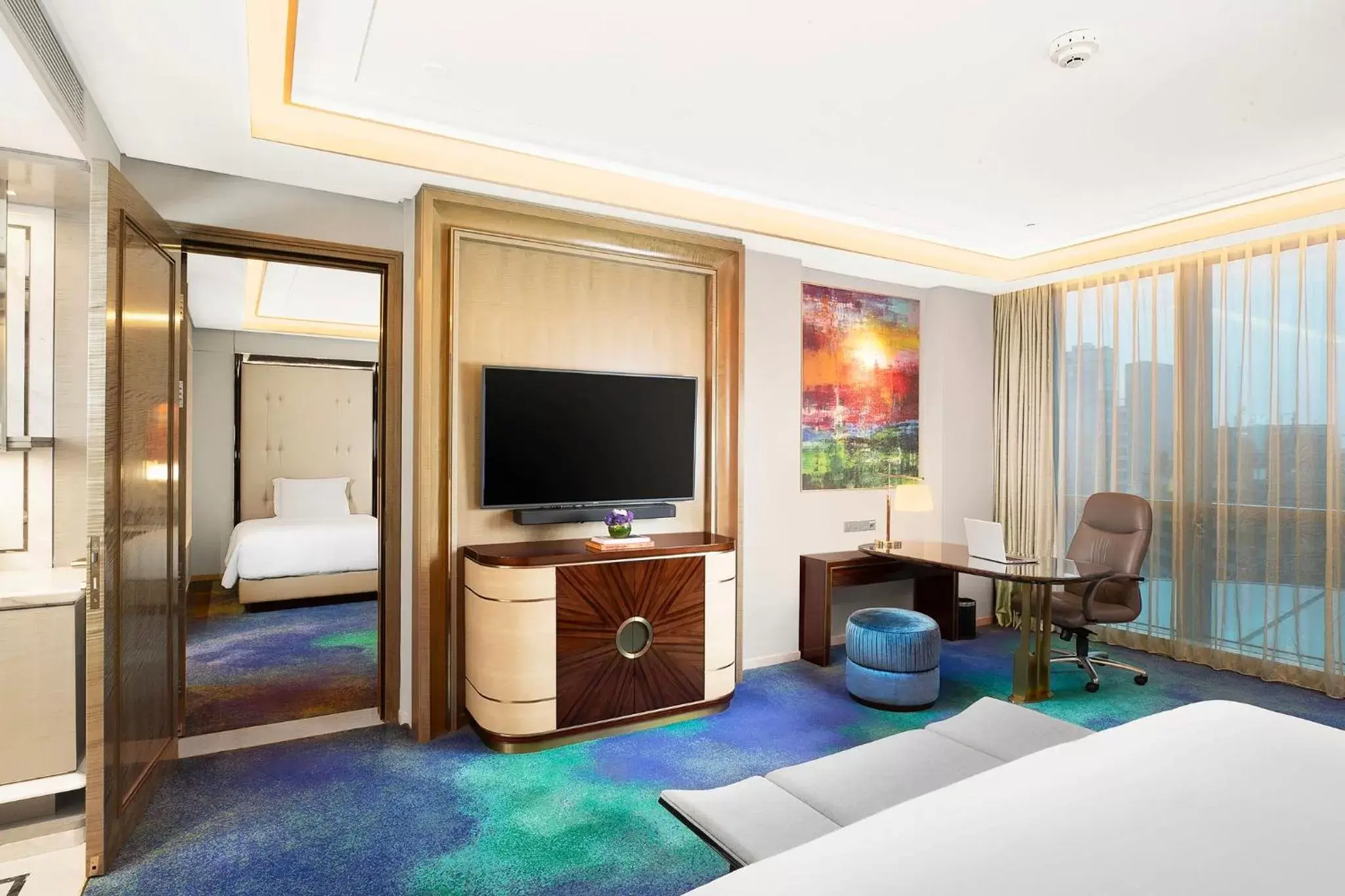 Photo of the whole room, TV/Entertainment Center in InterContinental Hotels Jakarta Pondok Indah, an IHG Hotel