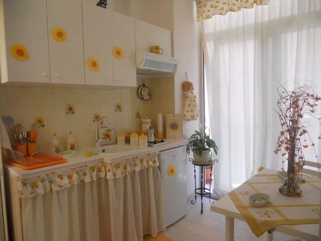 Kitchen or kitchenette, Kitchen/Kitchenette in Beb Petali Rosa