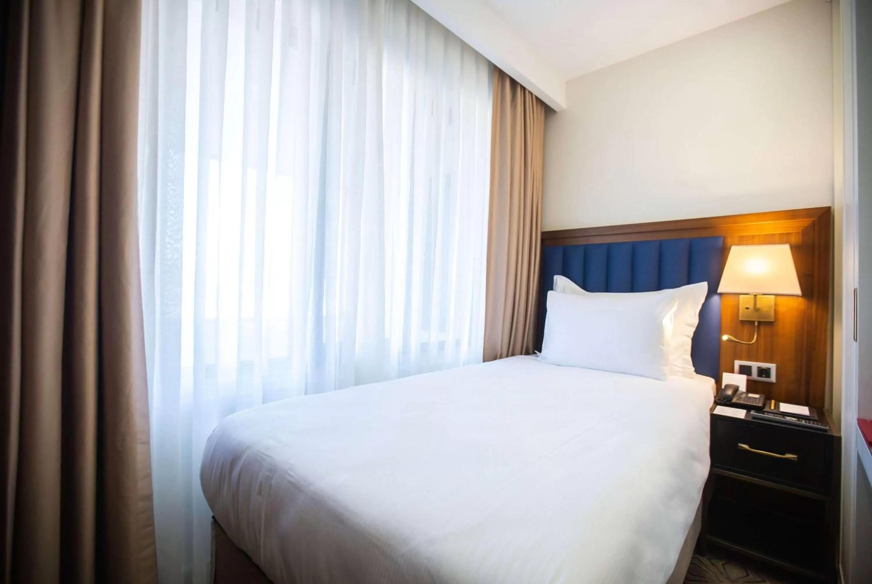 Bed in Ramada Plaza Sultanahmet