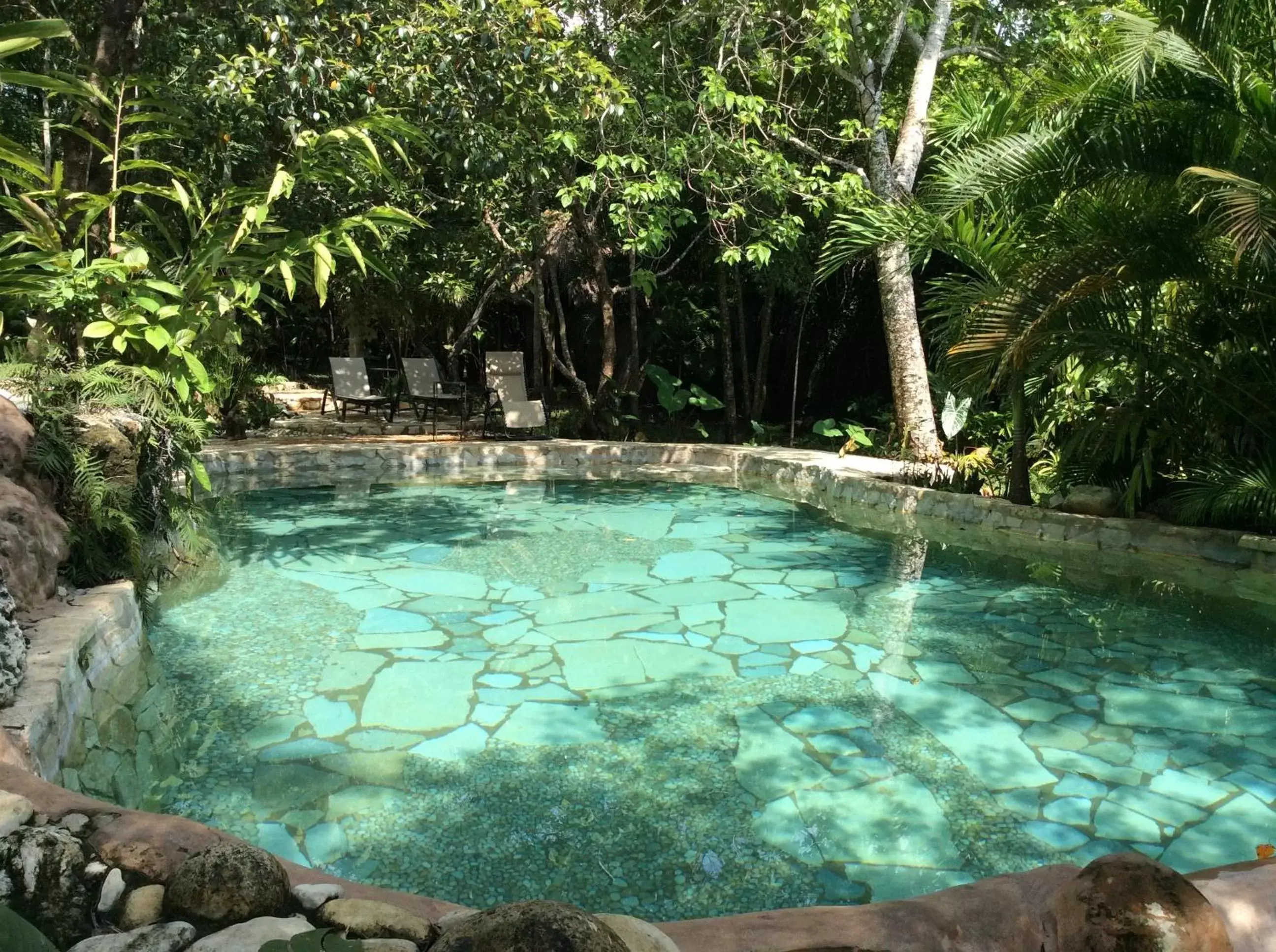 Swimming Pool in Hotel Boutique Quinta Chanabnal