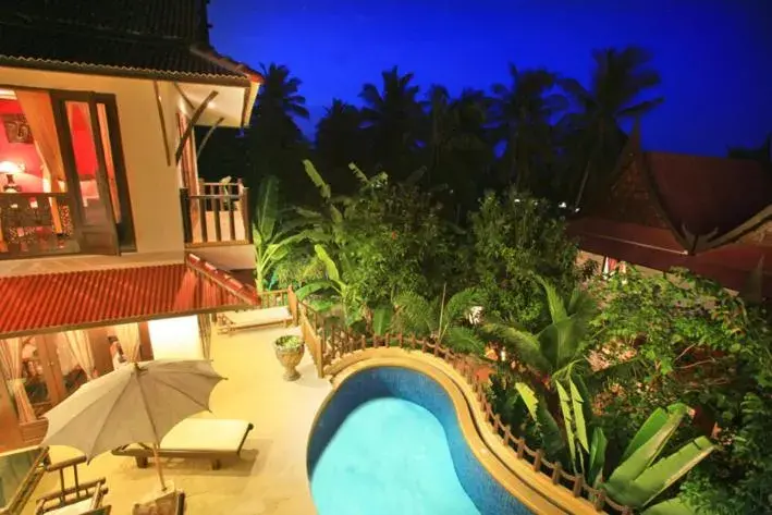 Swimming pool, Pool View in Paradise Island Estate