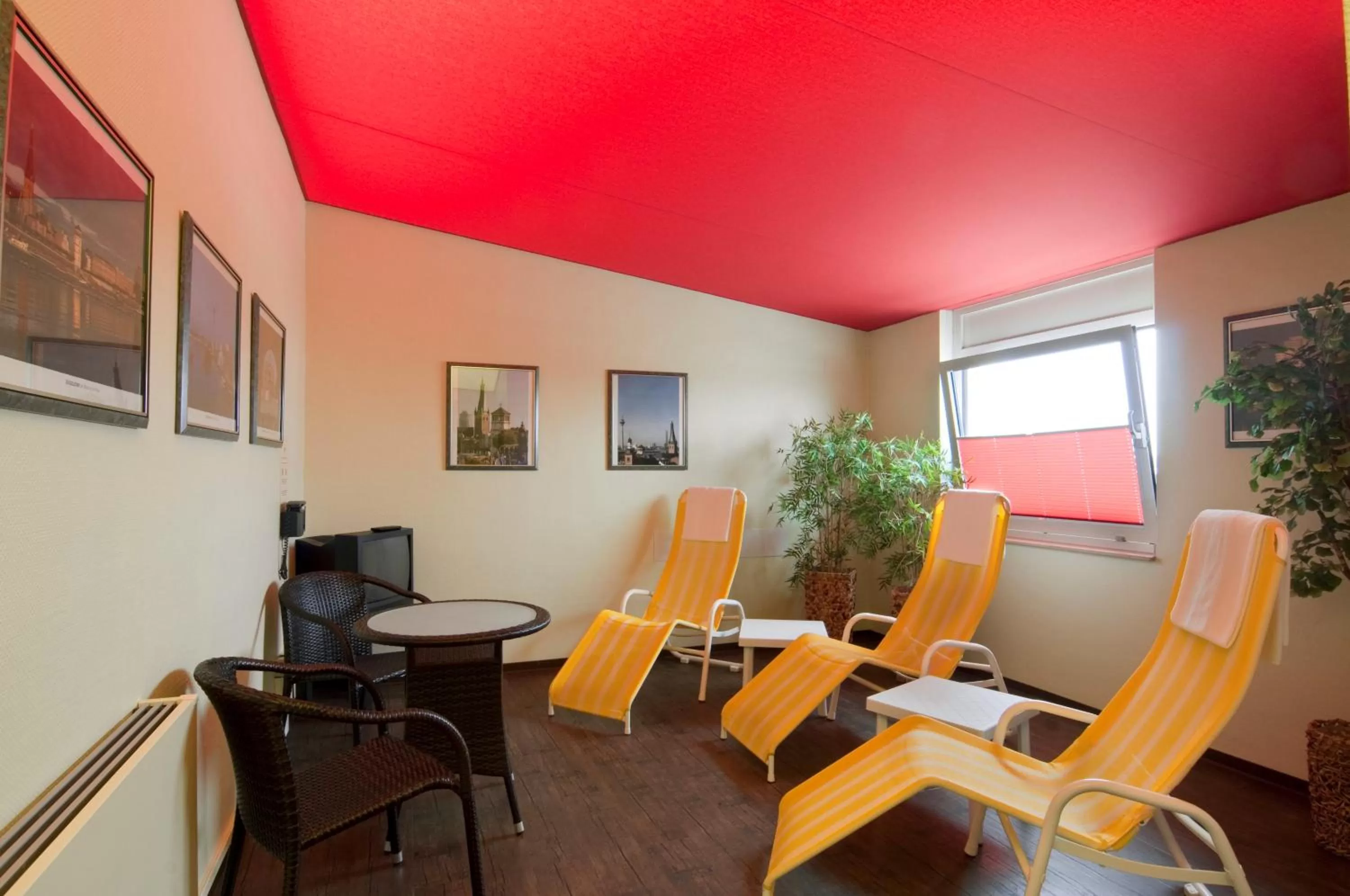 Fitness centre/facilities in Holiday Inn Düsseldorf-Neuss by IHG