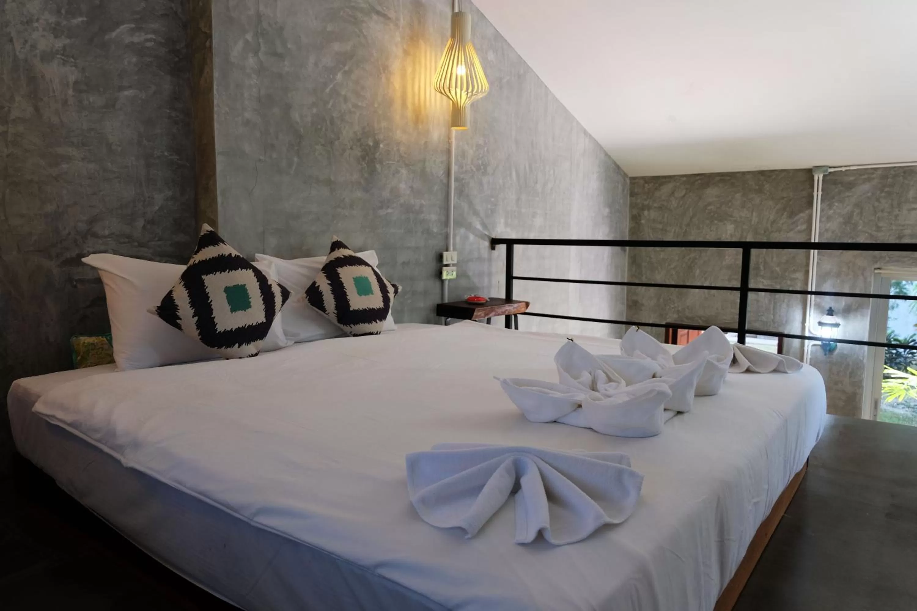 Bed in Aonang Third Place Hometel