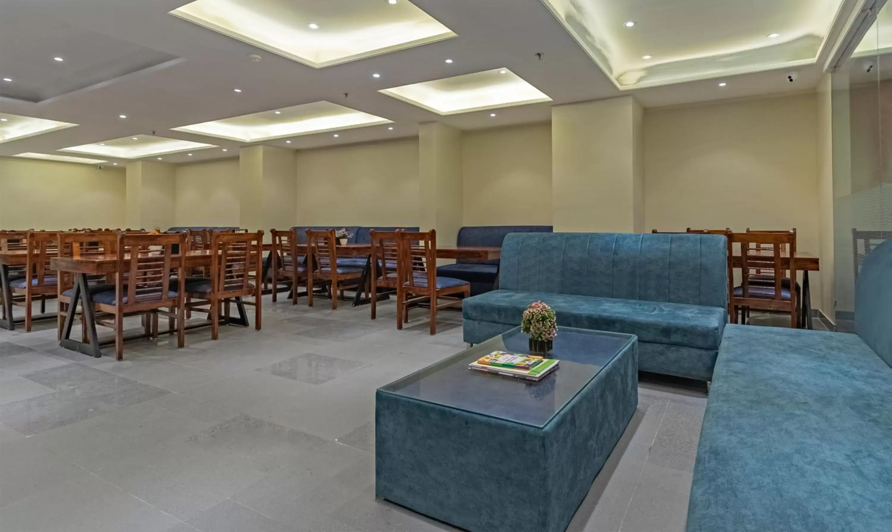 Restaurant/places to eat in Treebo Pink City Grand Restaurant/places to eat in Treebo Pink City Grand