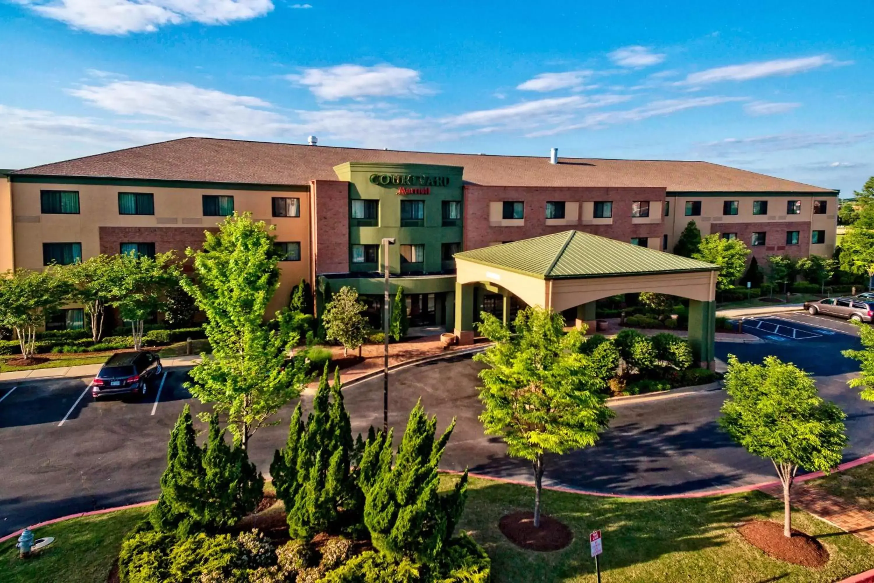 Property Building in Courtyard by Marriott Memphis Southaven