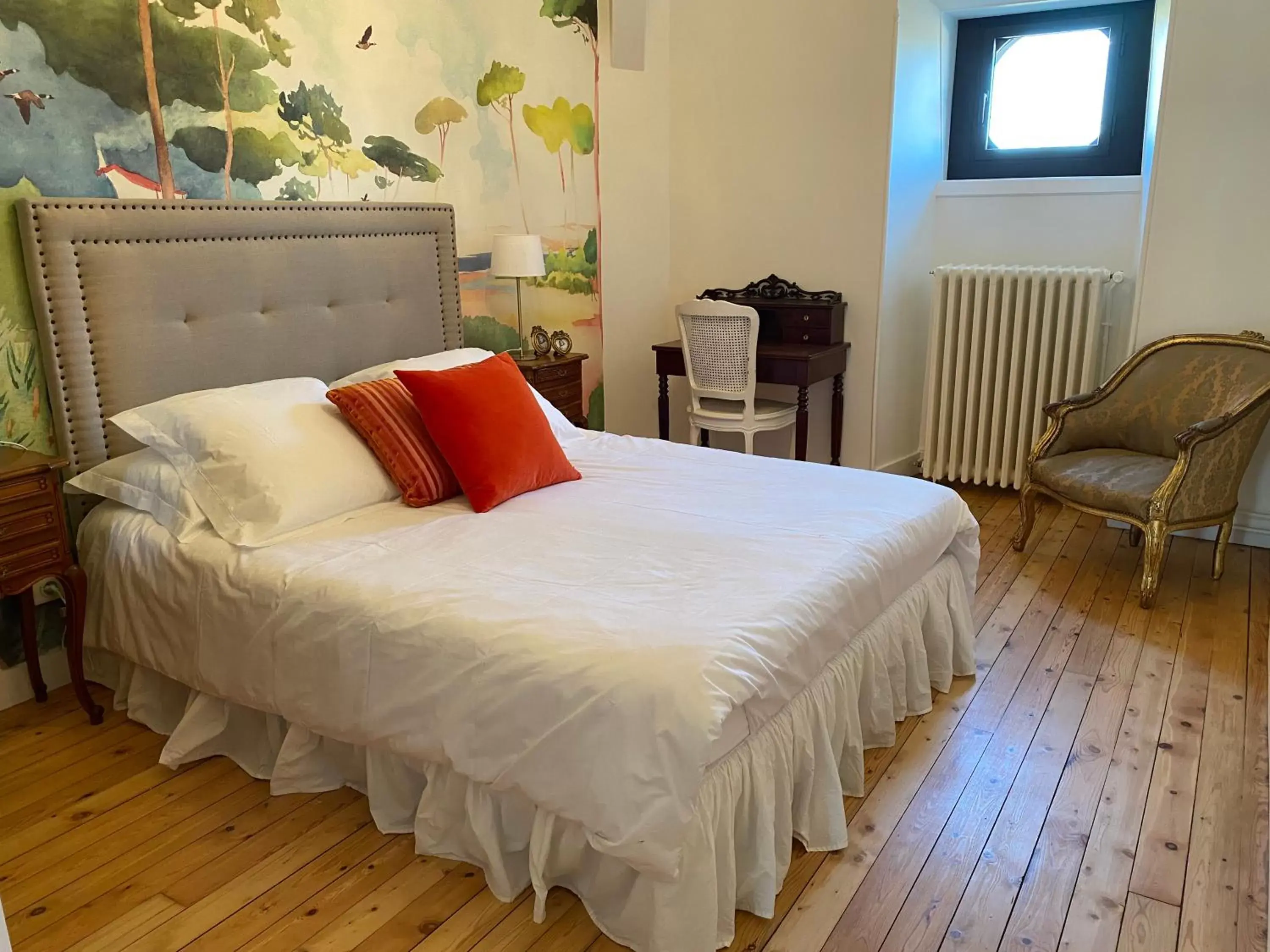 Deluxe Room (2 Adults + 1 Child) in Villa Aristide Deluxe Room (2 Adults + 1 Child) in Villa Aristide