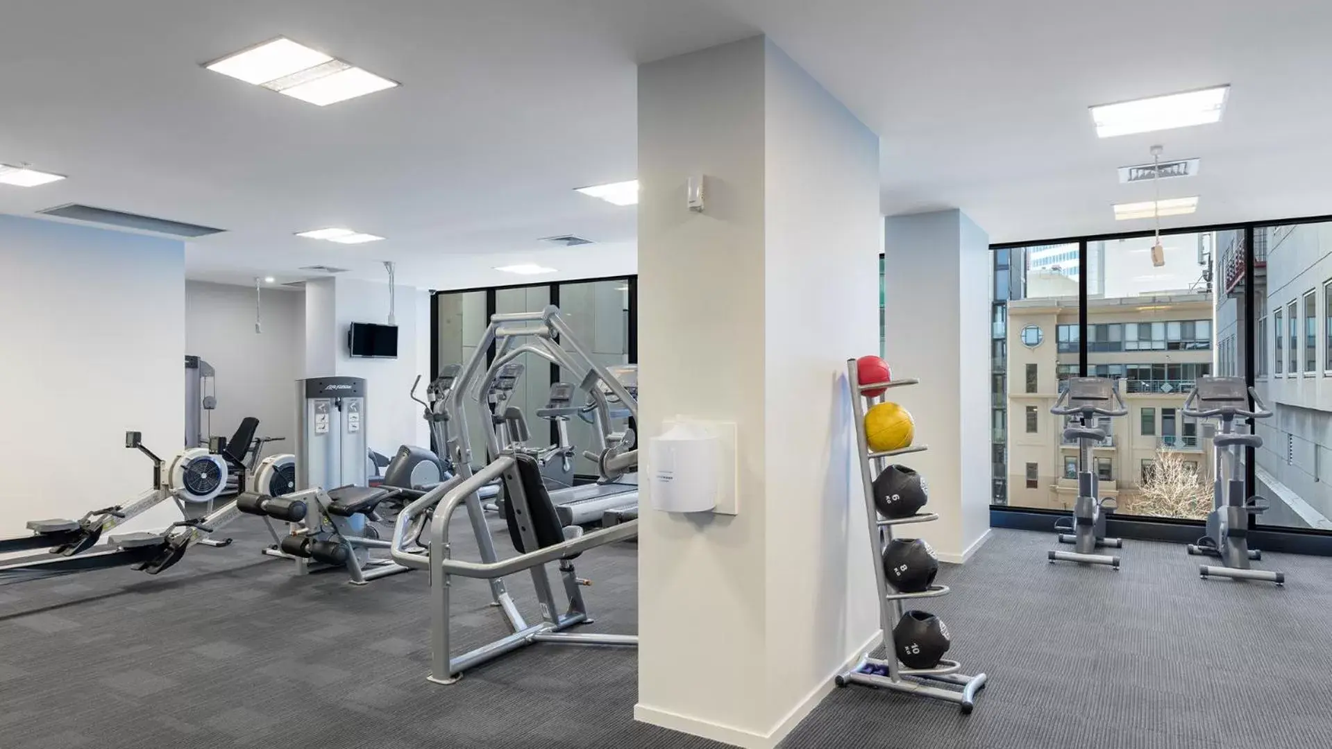 Fitness centre/facilities, Fitness Center/Facilities in Oaks Melbourne on William Suites