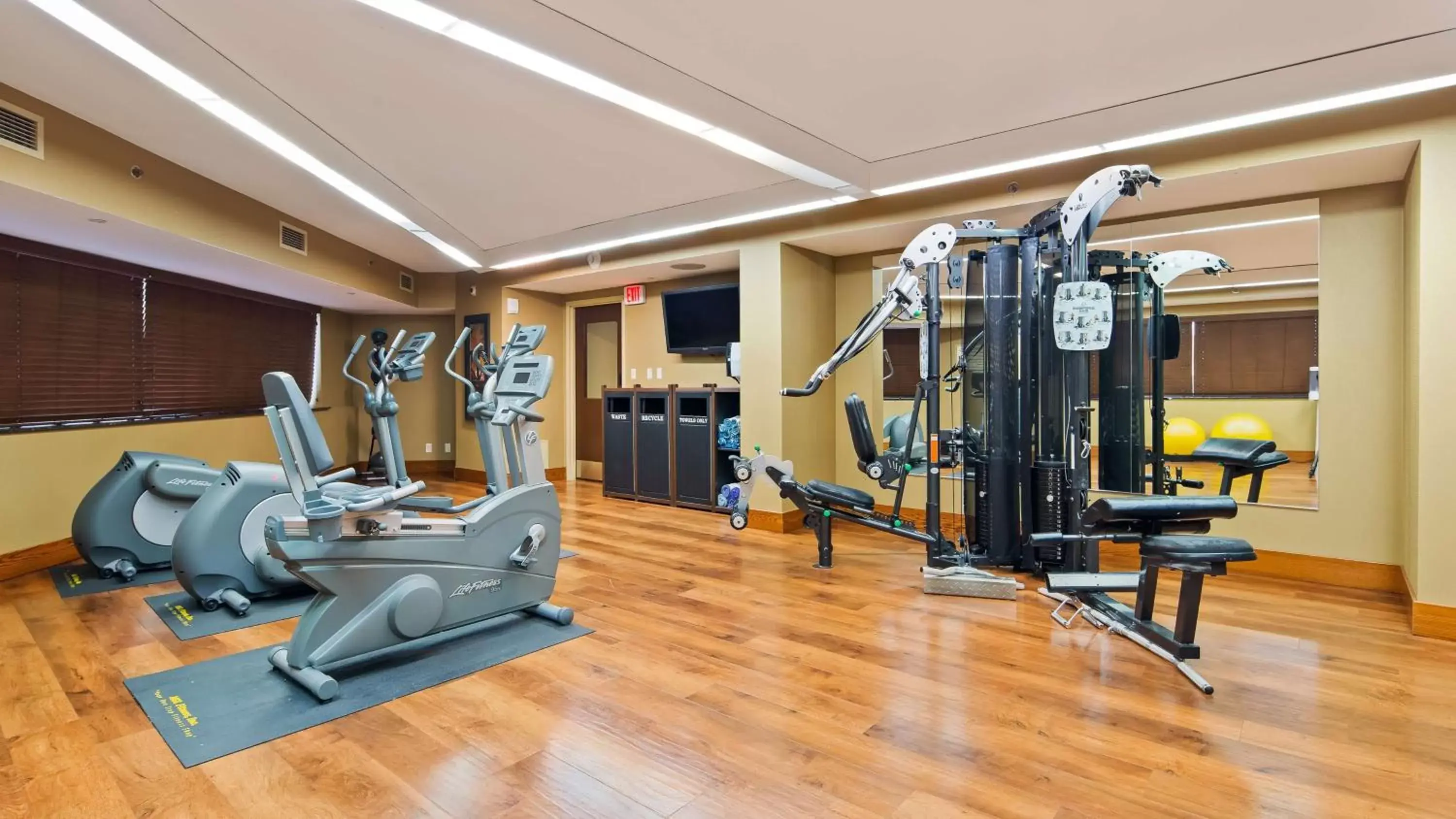 Fitness centre/facilities, Fitness Center/Facilities in Best Western Premier Waterfront Hotel & Convention Center