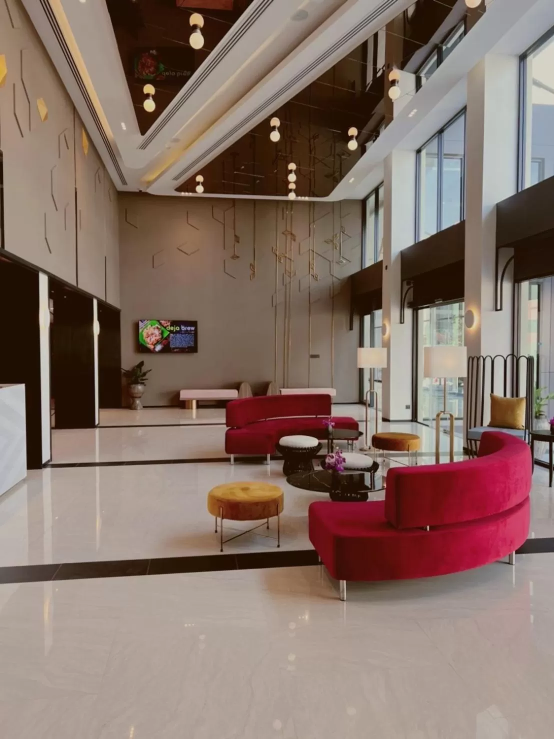 Lobby or reception in Centara Life Hotel Bangkok Phra Nakhon