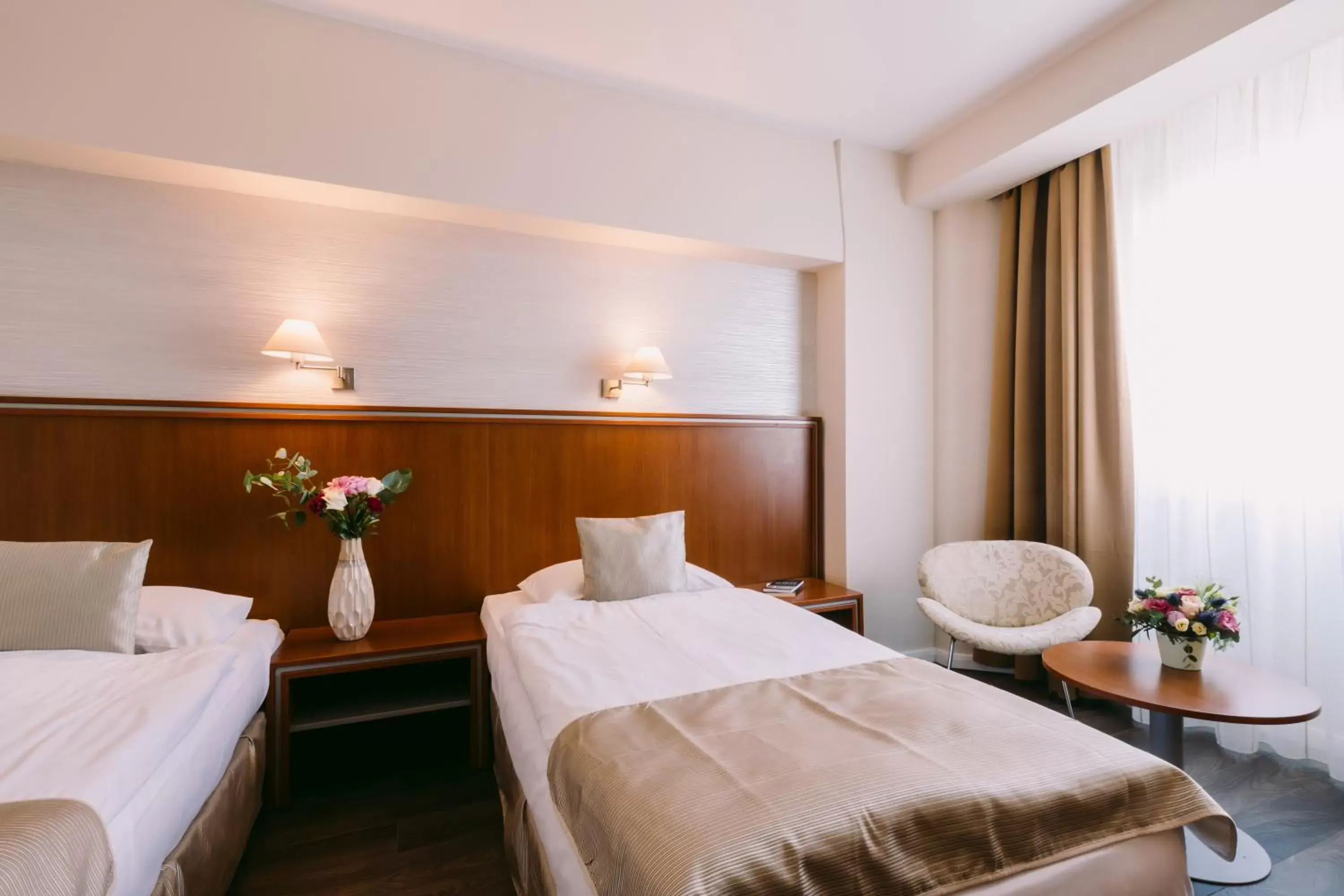 Bed in Hotel Timisoara