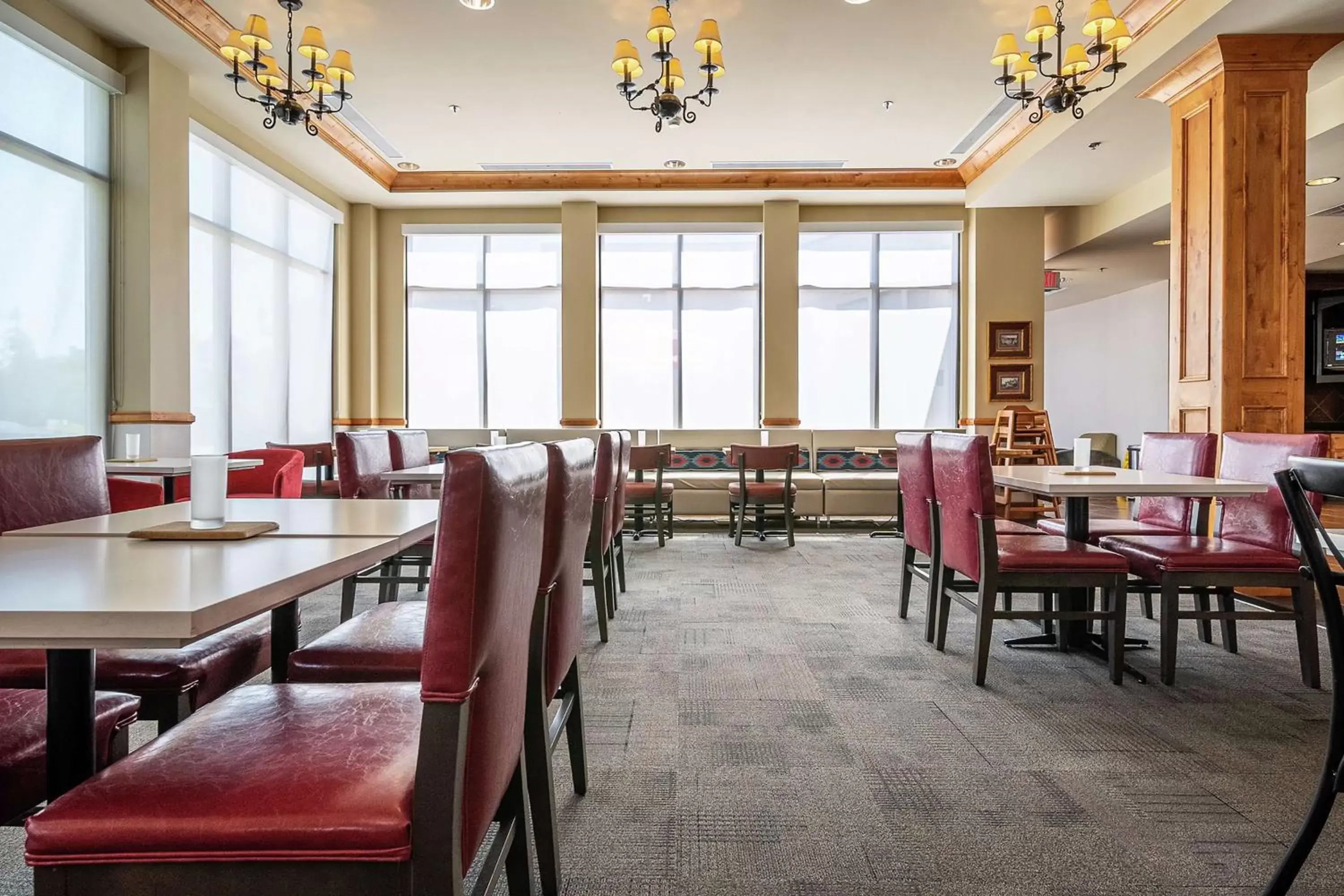 Breakfast, Restaurant/Places to Eat in Hilton Garden Inn Kalispell