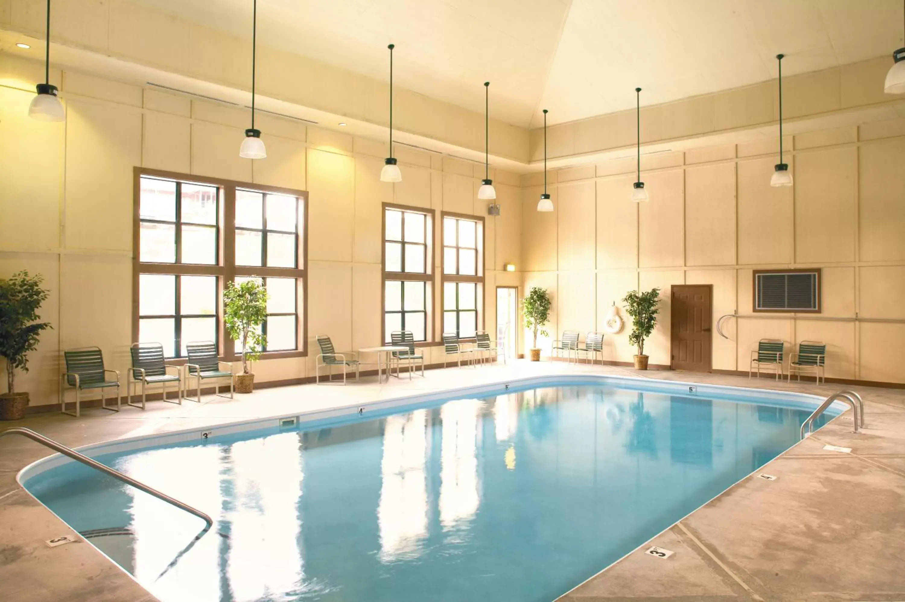 Swimming Pool in Club Wyndham Smoky Mountains