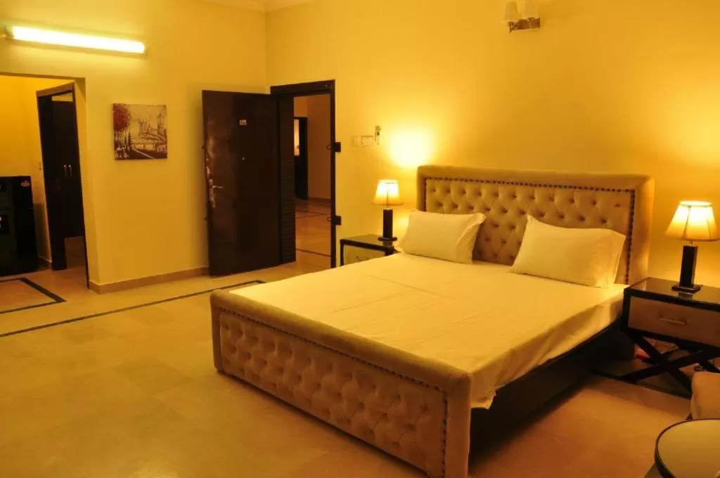 Bedroom, Bed in Reina Boutique Hotel - G6