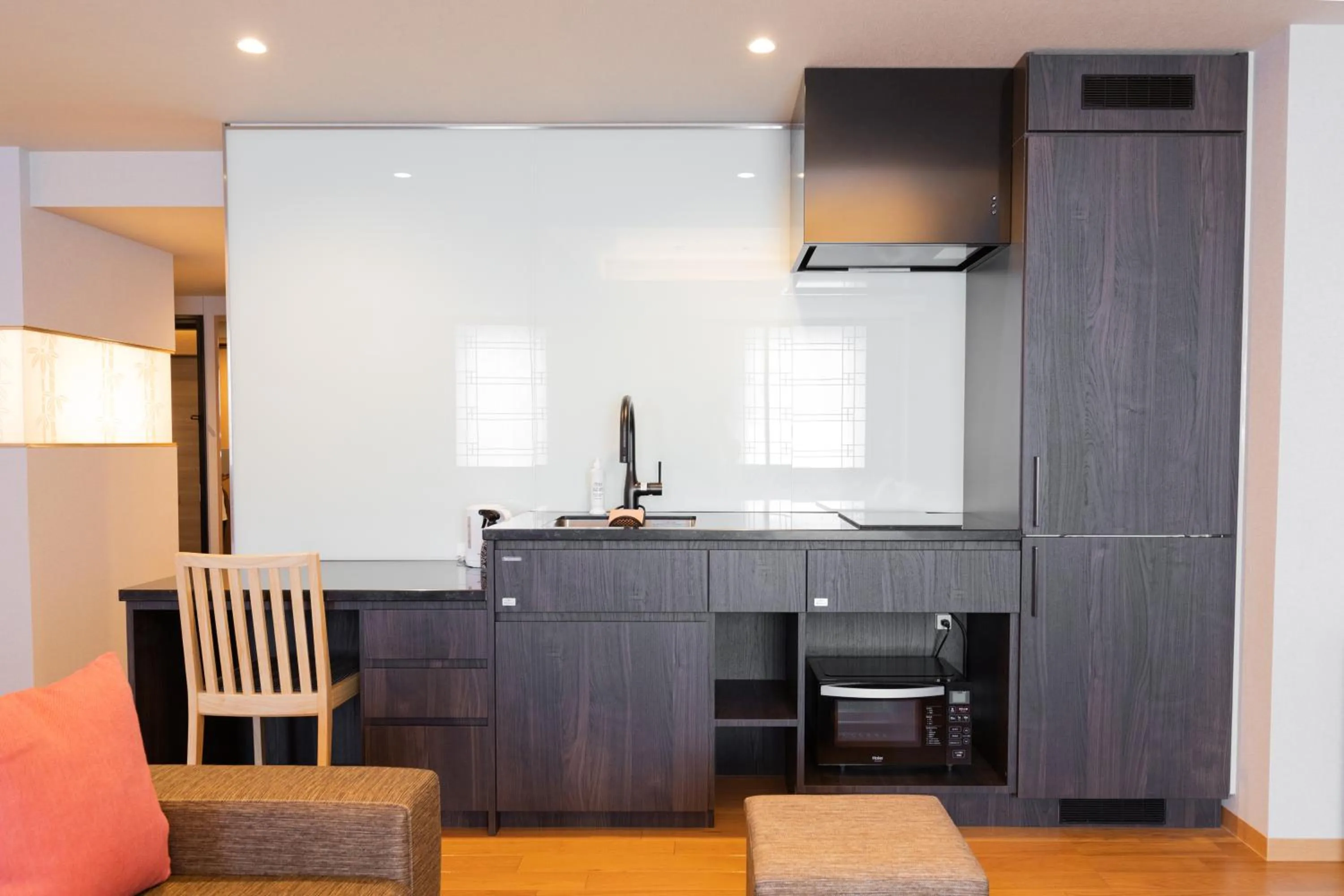 Kitchen or kitchenette in Chiyokura HOTEL SHUKU Nagoya