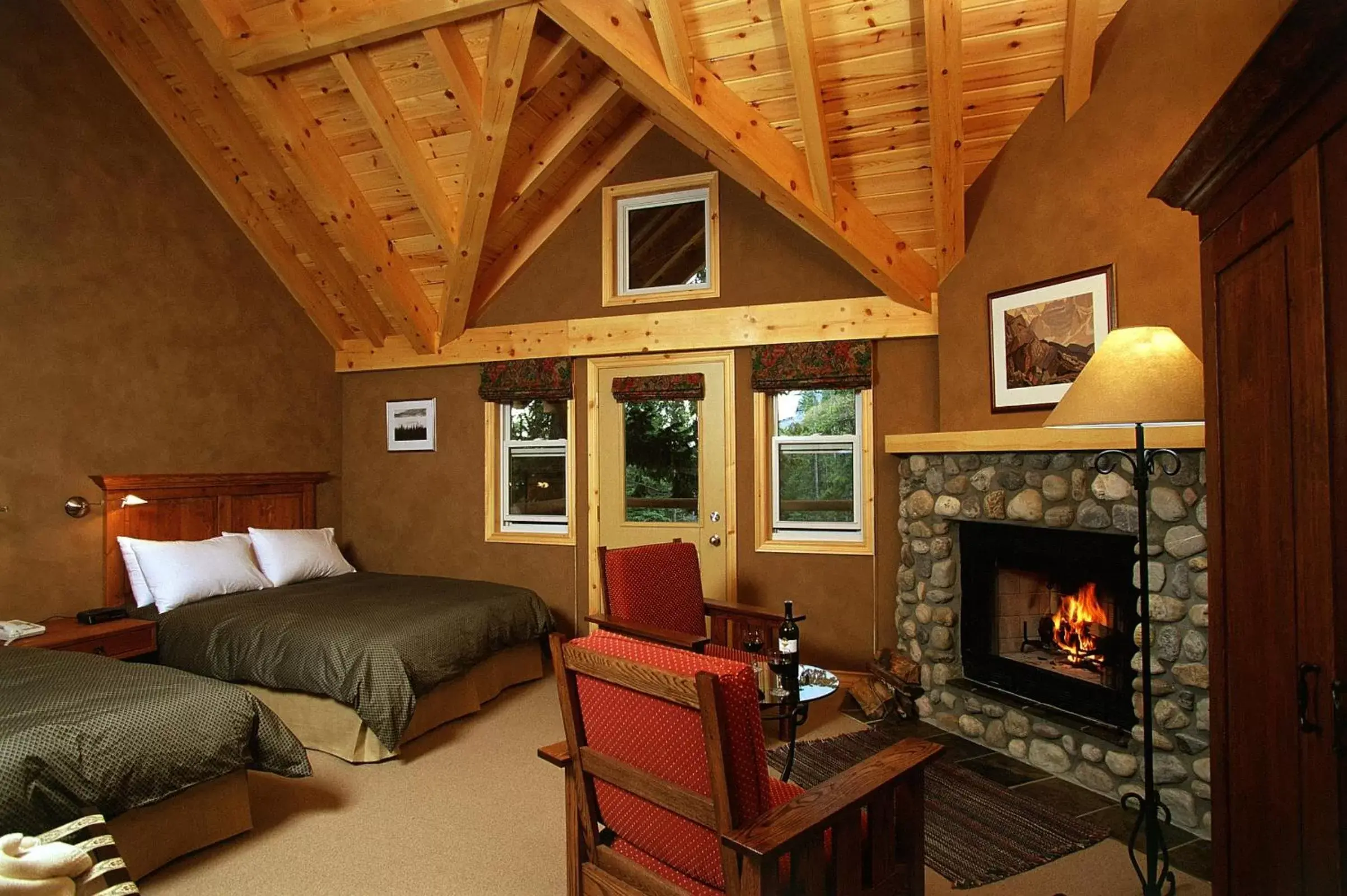 Photo of the whole room, Seating Area in Buffalo Mountain Lodge