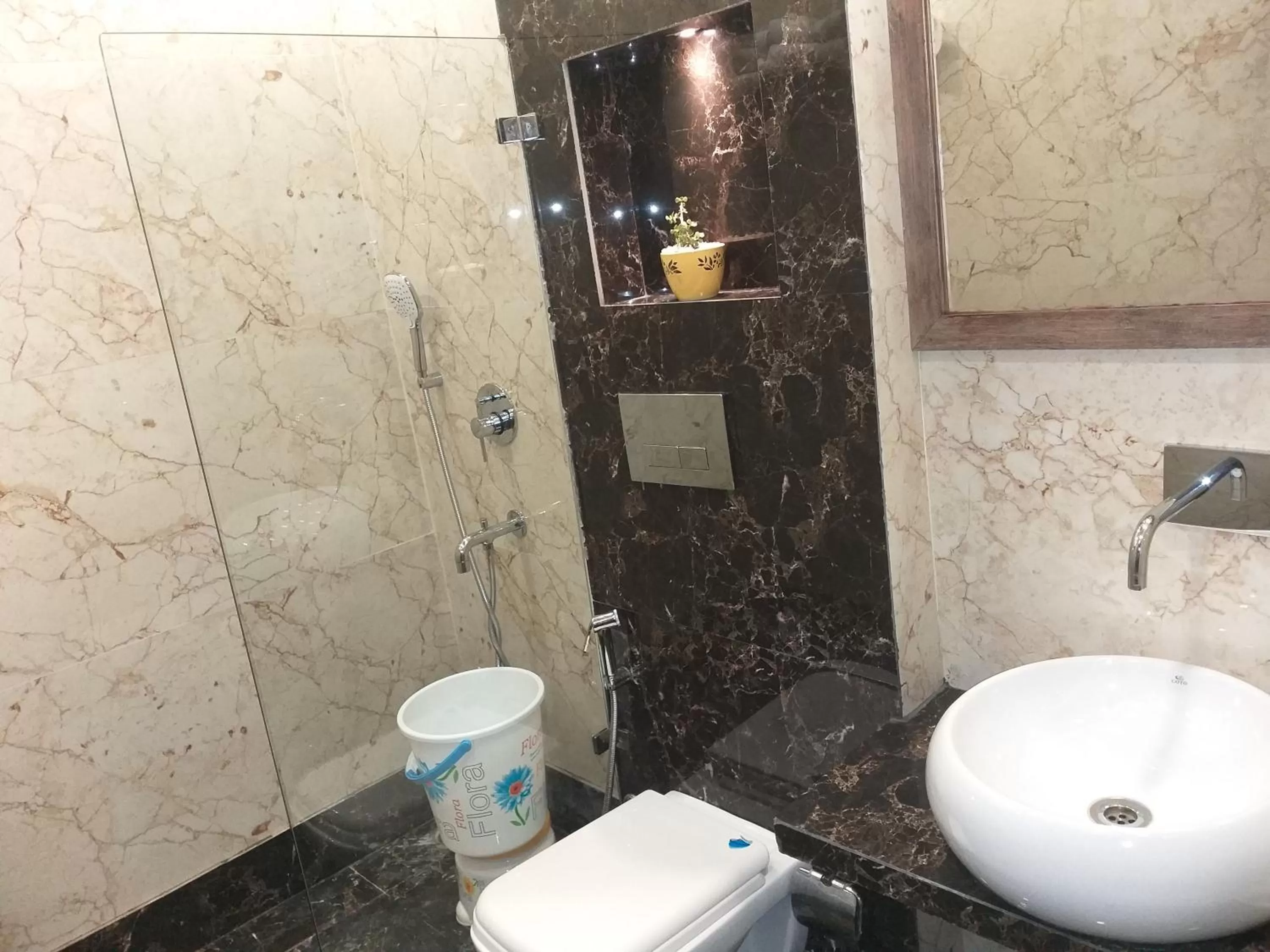 Queen Suite in Hotel Red Castle - Karol Bagh