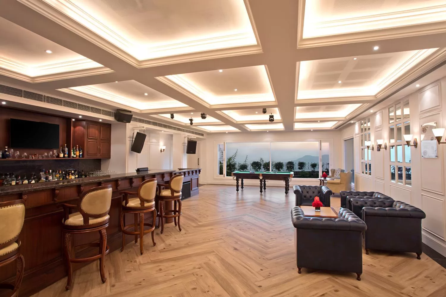 Lounge or bar in Fortune Select Forest Hill, Mahiya, Kasauli - Member ITC's Hotel Group