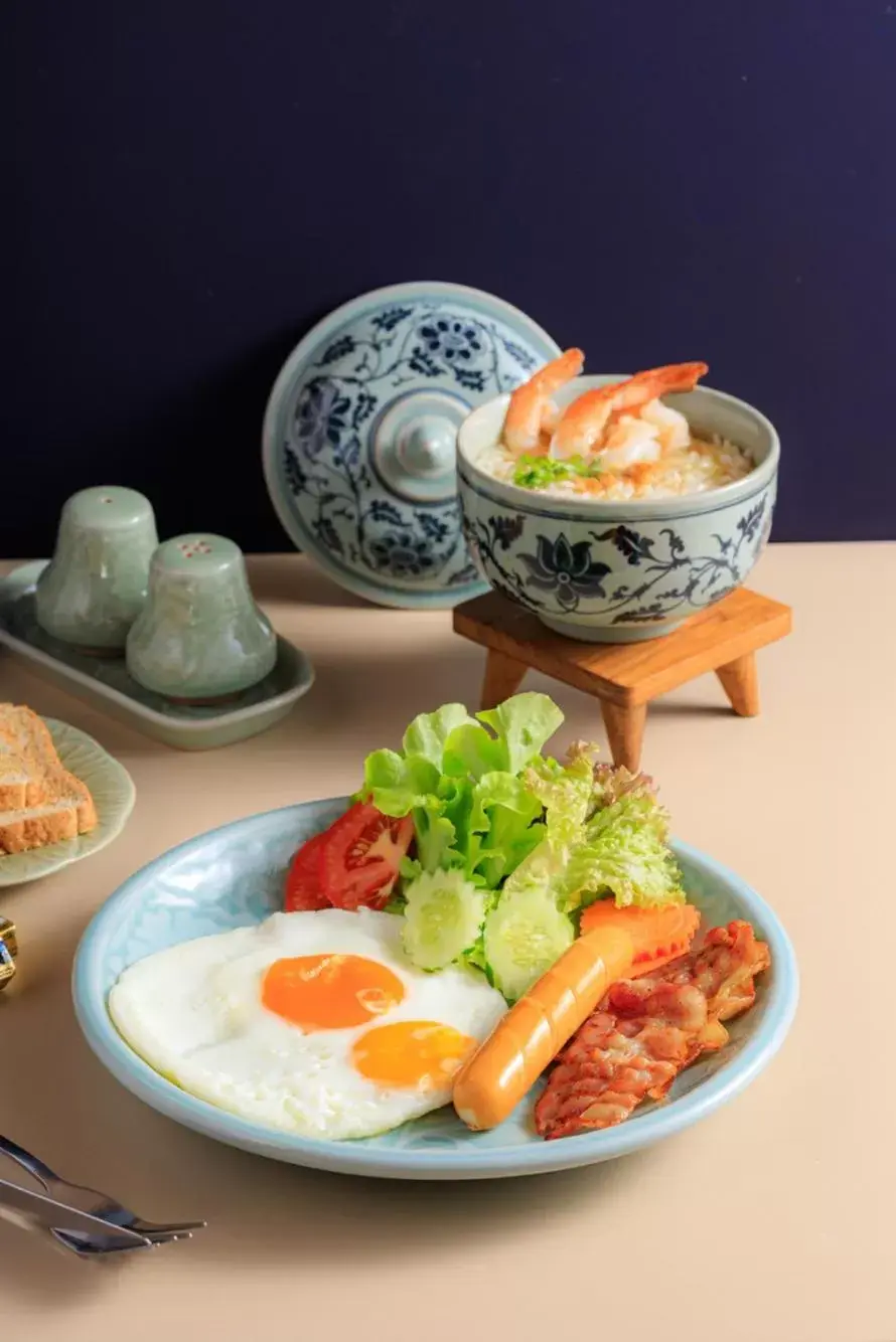 American breakfast in Amata Lanna Village อมตะล้านนาวิลเลจ American breakfast in Amata Lanna Village อมตะล้านนาวิลเลจ