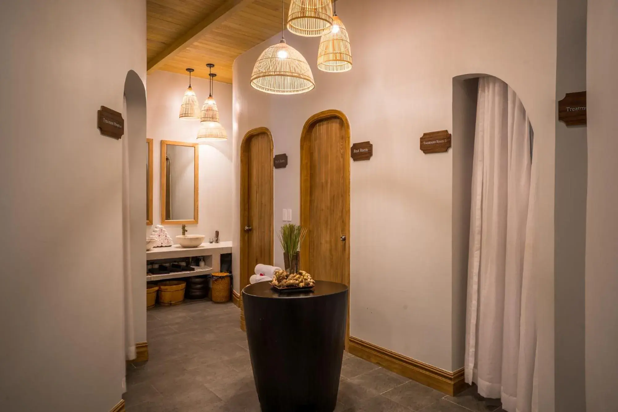 Spa and wellness centre/facilities in L'Azure Resort and Spa