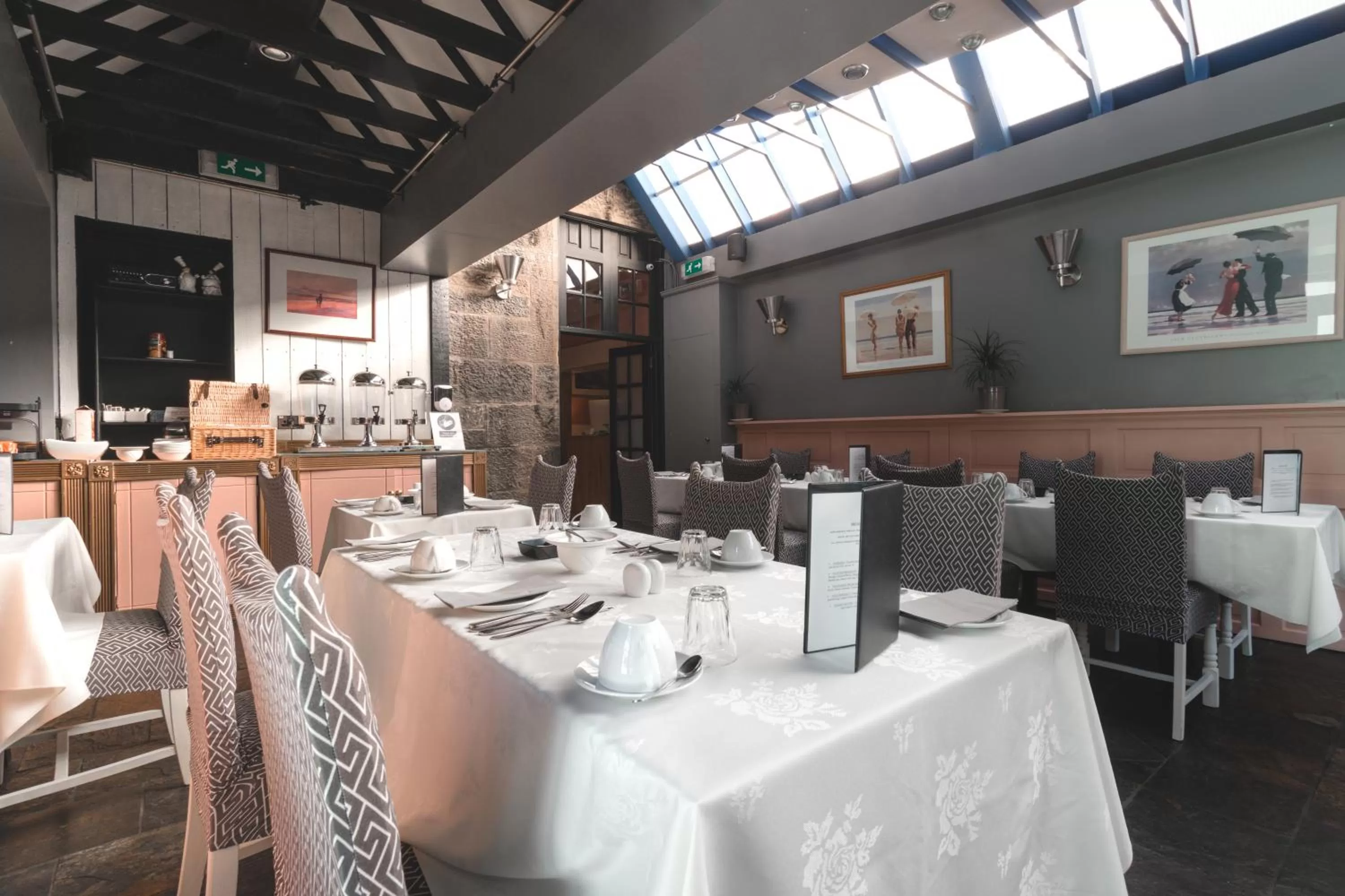 Dining area in Hotel Ceilidh-Donia