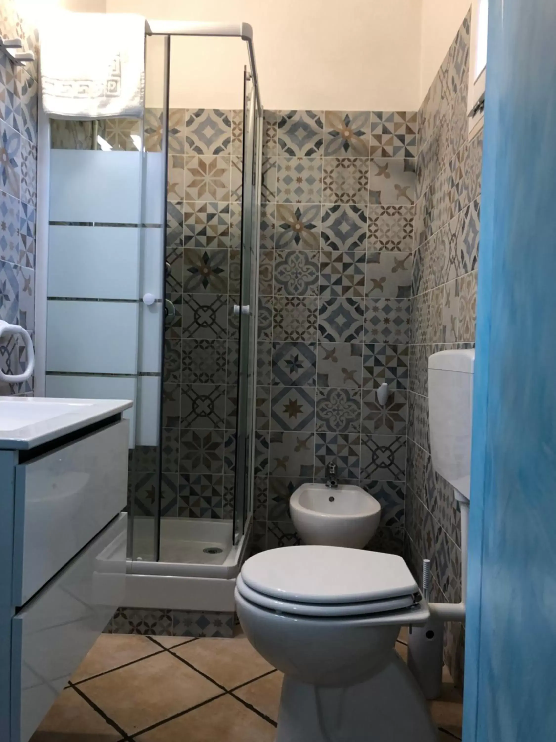 Shower, Bathroom in b&b le terre cotte