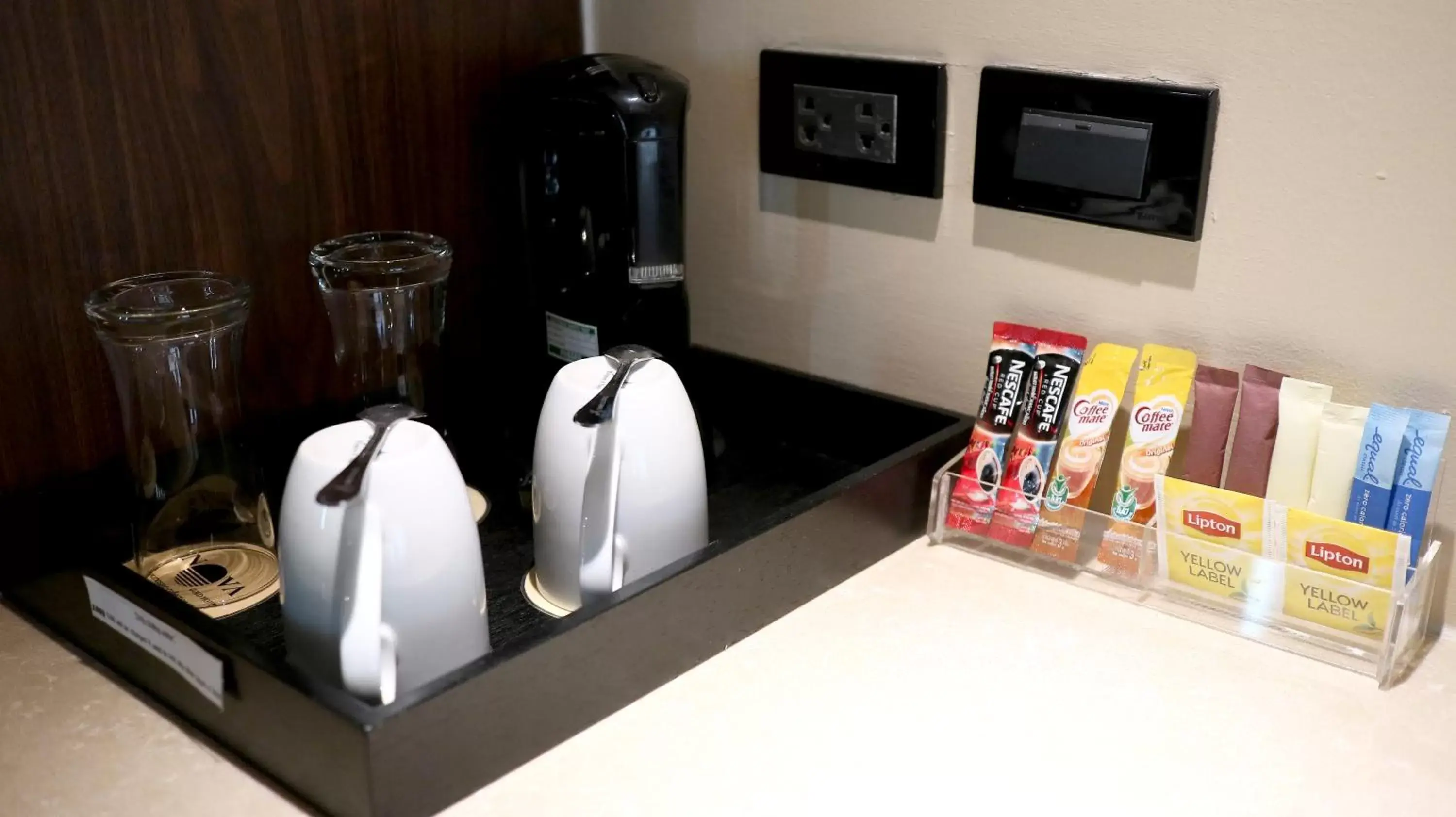 Coffee/Tea Facilities in Nova Gold Hotel by Compass Hospitality