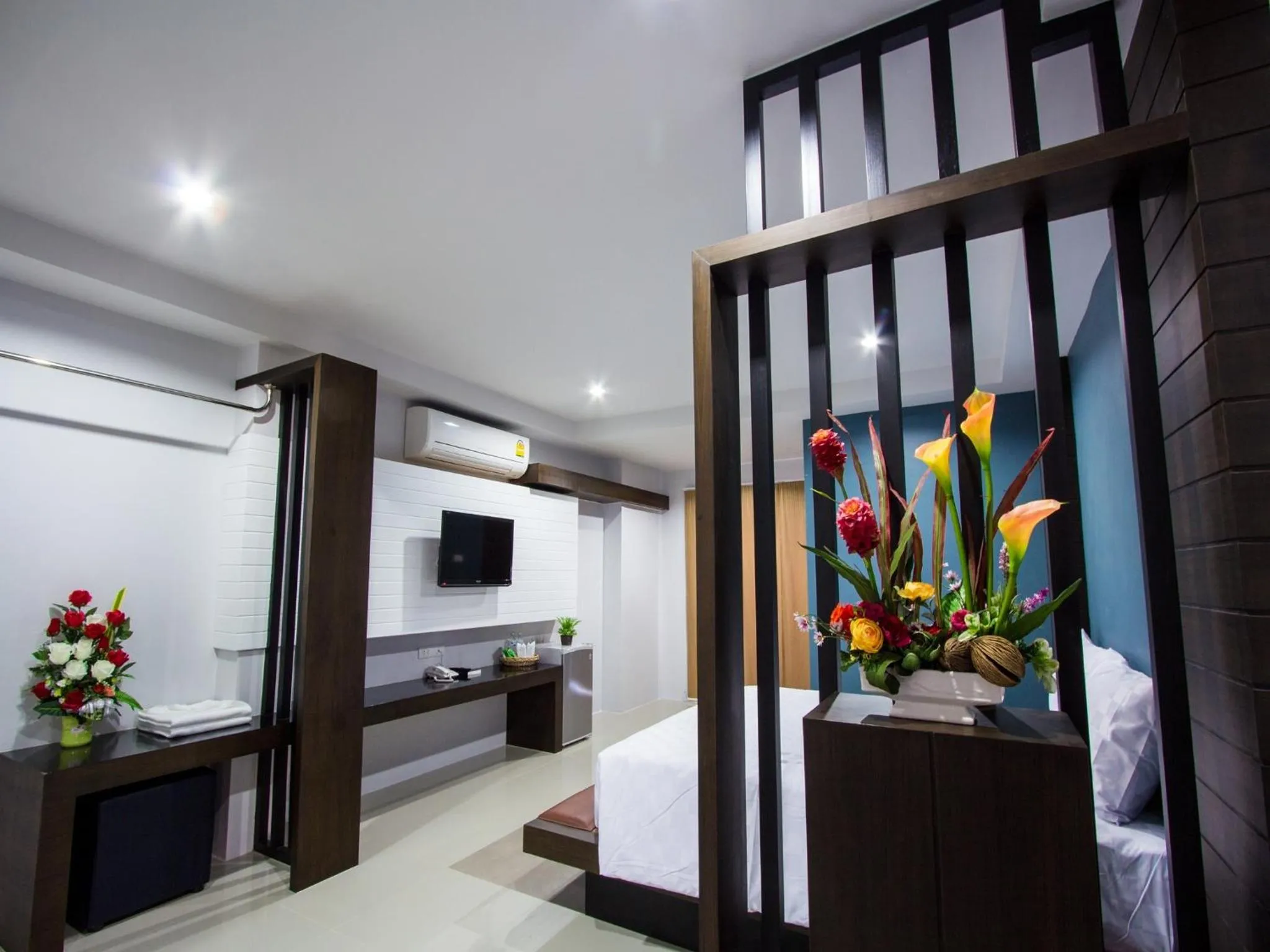 Photo of the whole room, Bed in Maison de Cheer