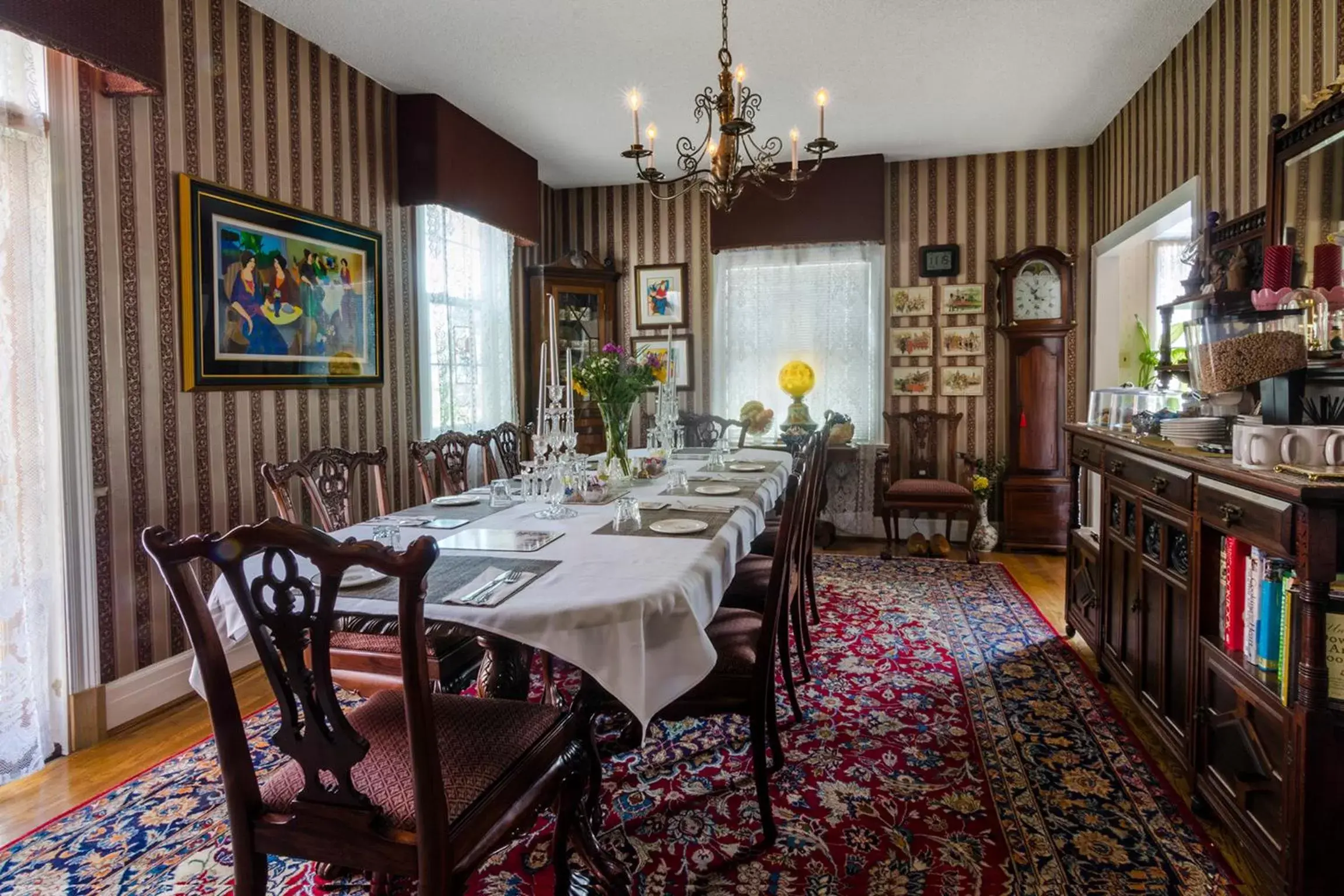 Photo of the whole room, Restaurant/Places to Eat in Rose Manor Bed & Breakfast