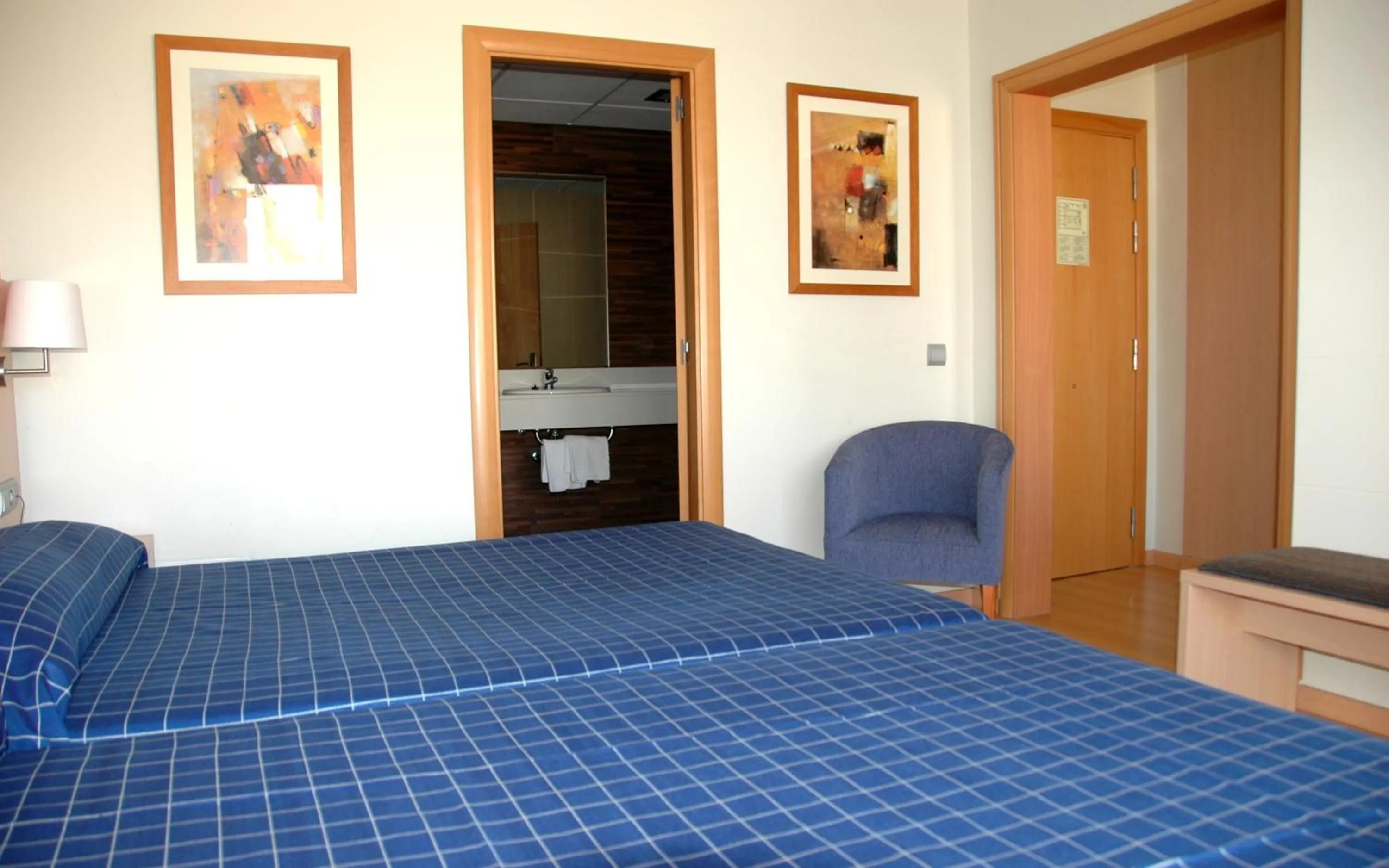 Bedroom in Hotel President