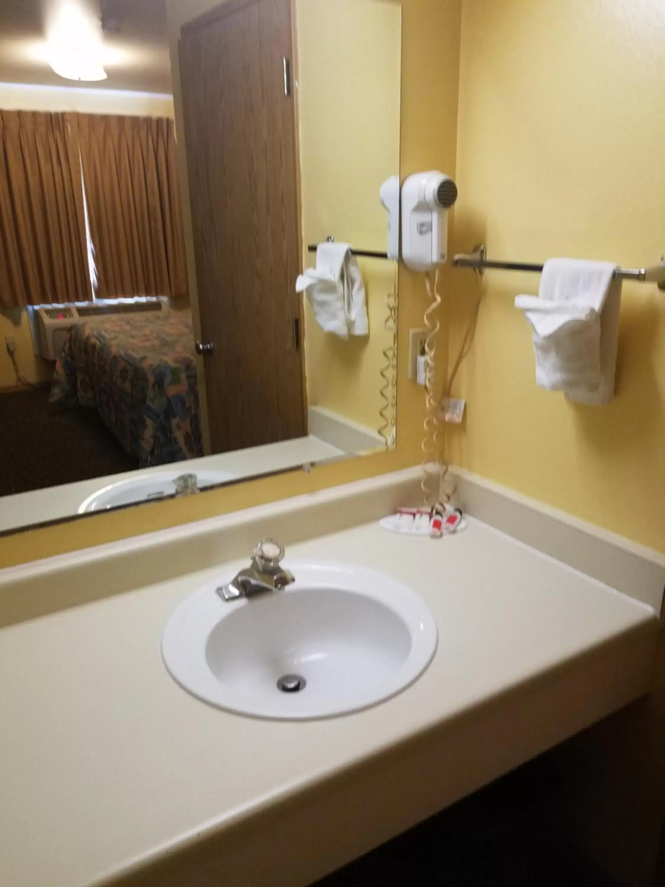 Bathroom in Travelodge by Wyndham Wenatchee