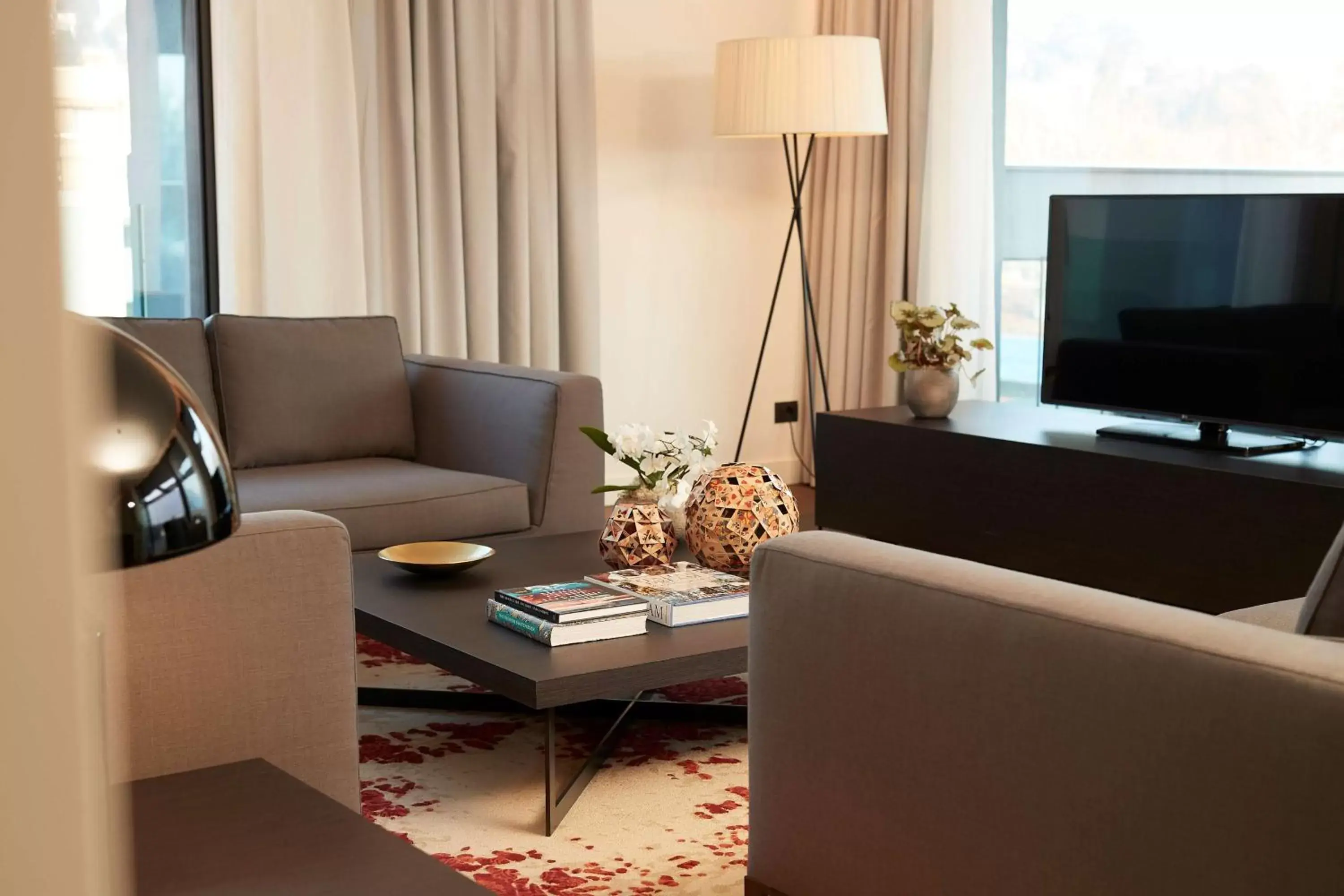 Bedroom, Seating Area in Hilton Lake Como