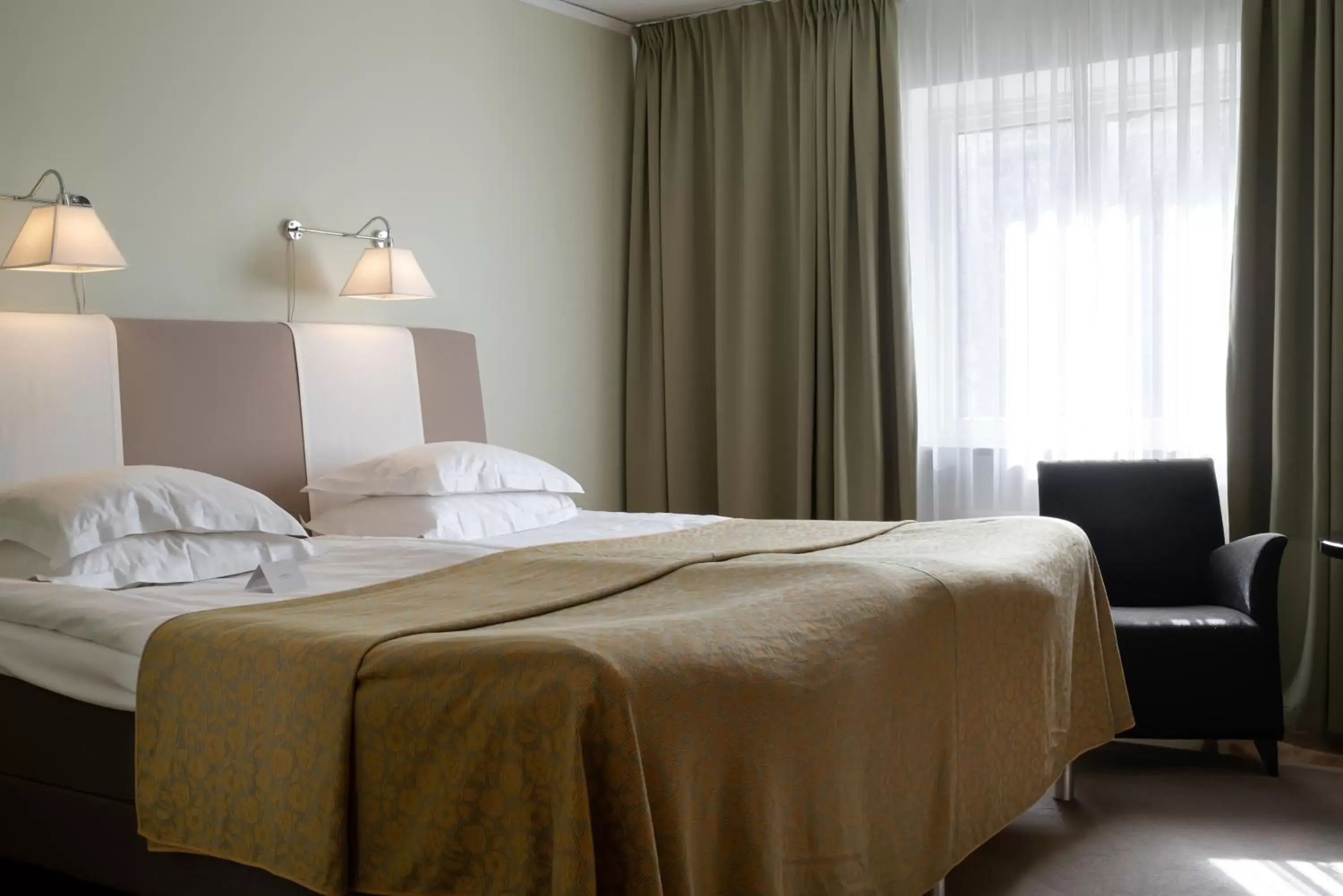 Photo of the whole room, Bed in Elite Stora Hotellet